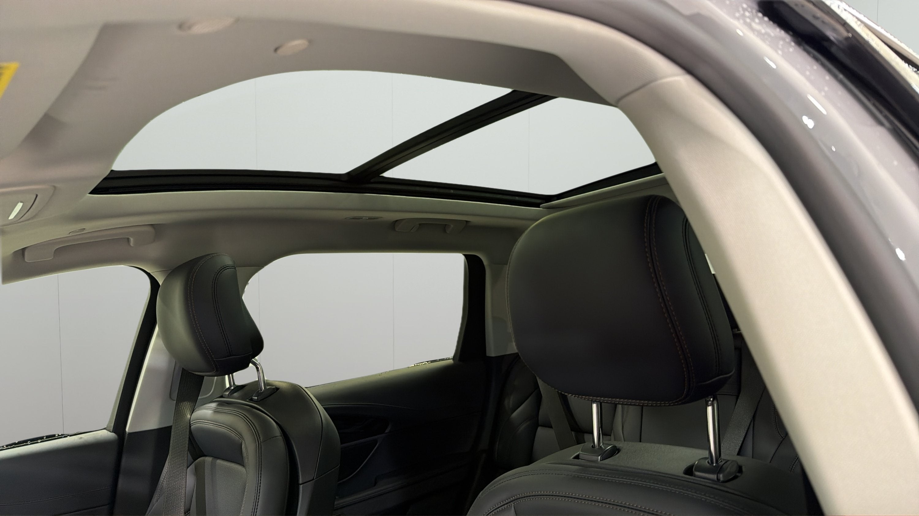 2026 Lincoln Nautilus Premiere Hybrid