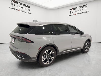 2026 Lincoln Nautilus Premiere Hybrid