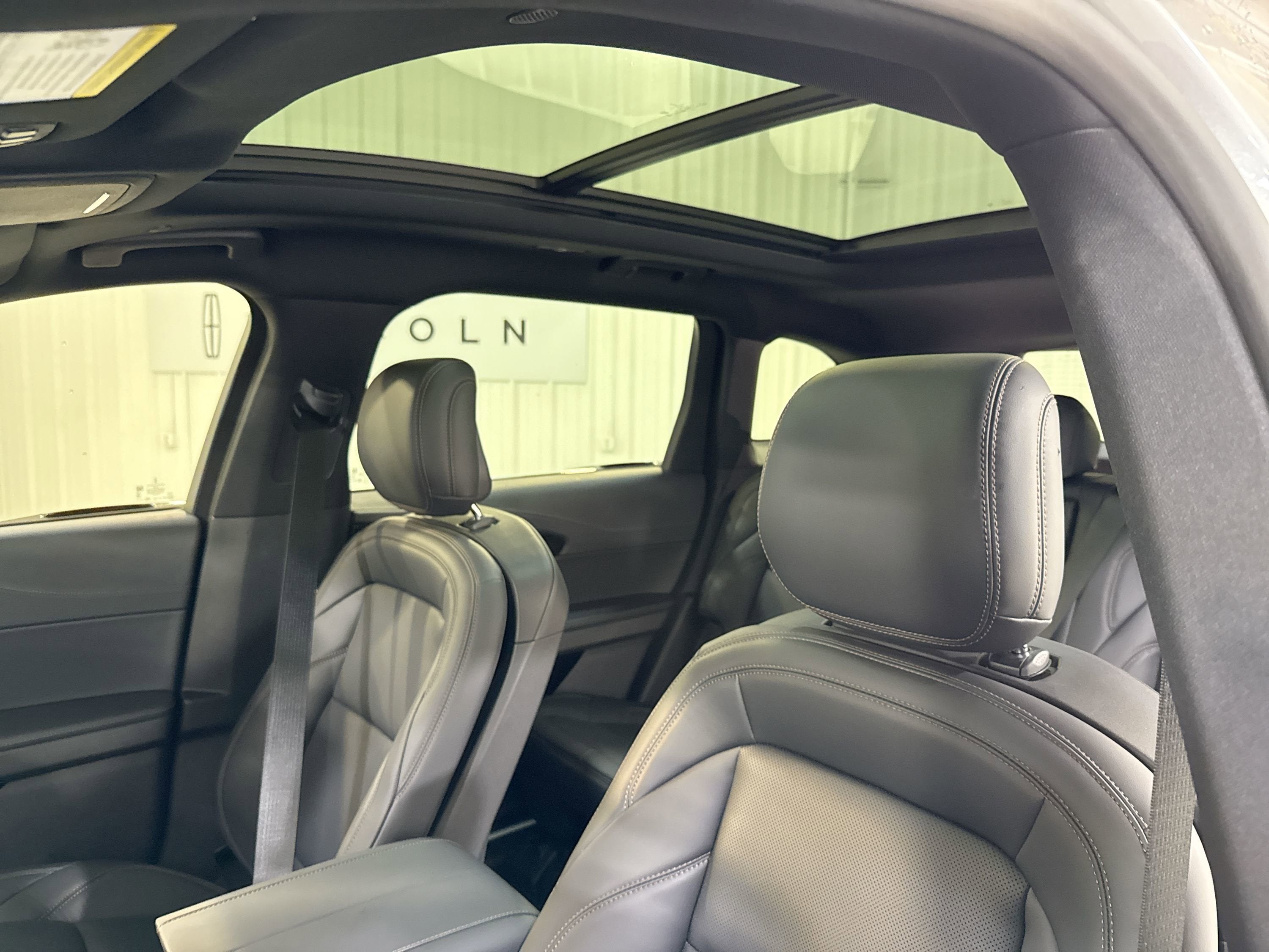 2026 Lincoln Nautilus Premiere Hybrid