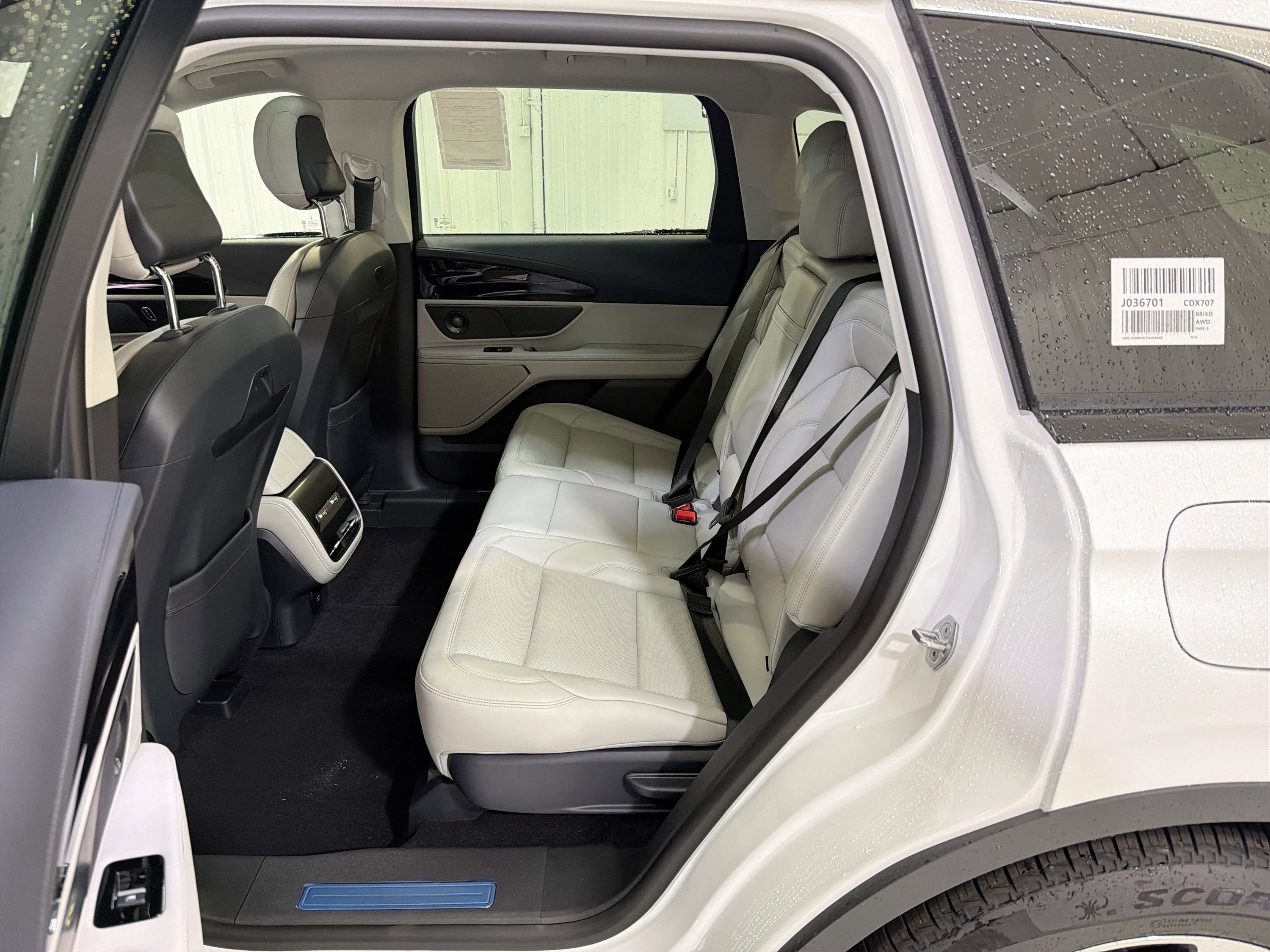 2026 Lincoln Nautilus Premiere Hybrid