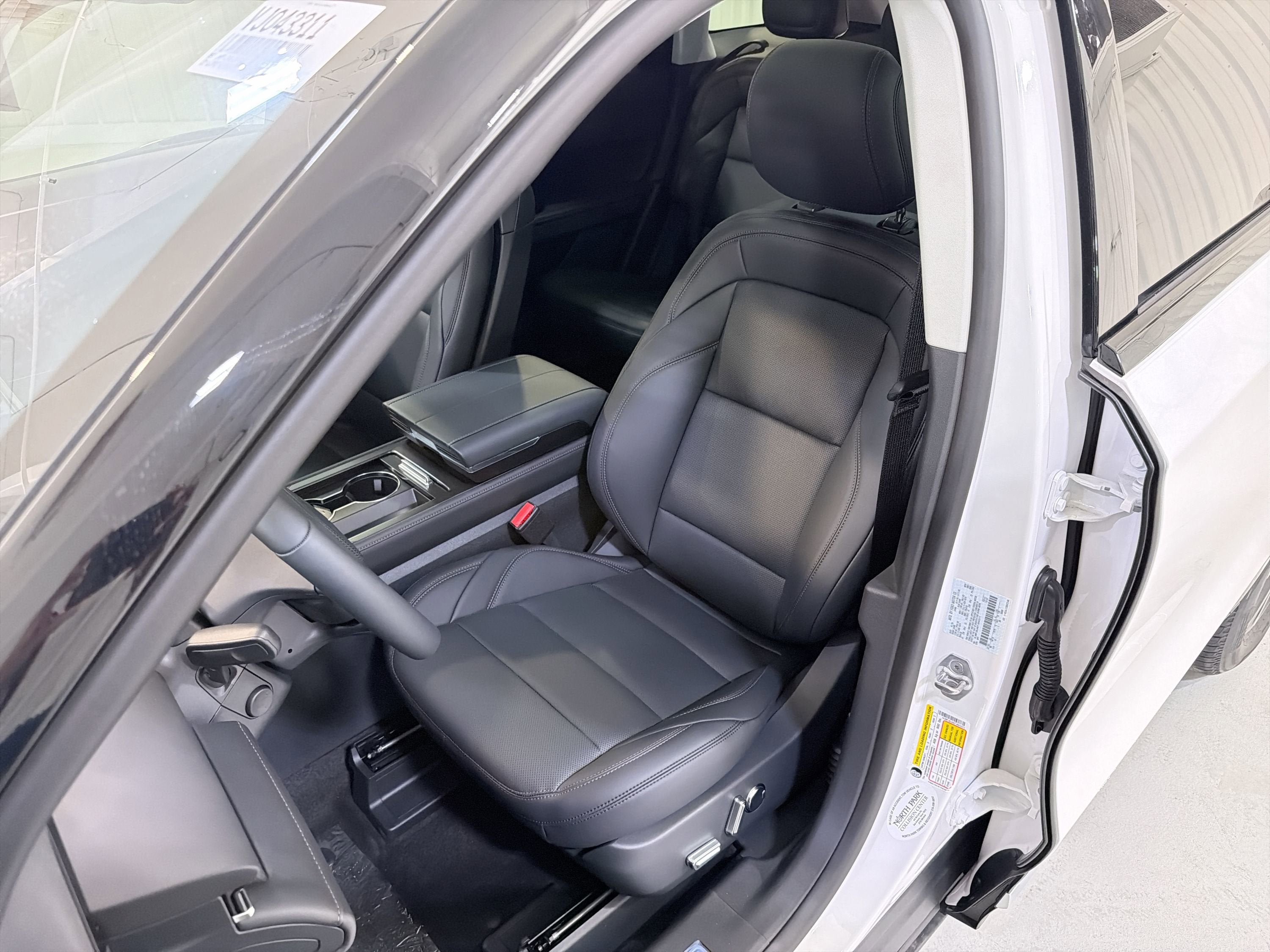 2026 Lincoln Nautilus Premiere Hybrid