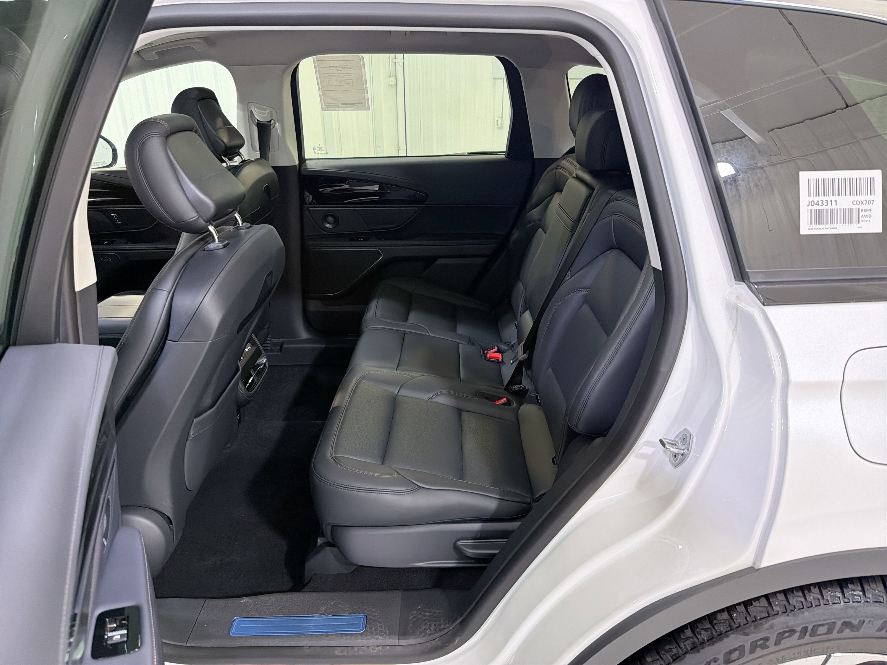 2026 Lincoln Nautilus Premiere Hybrid
