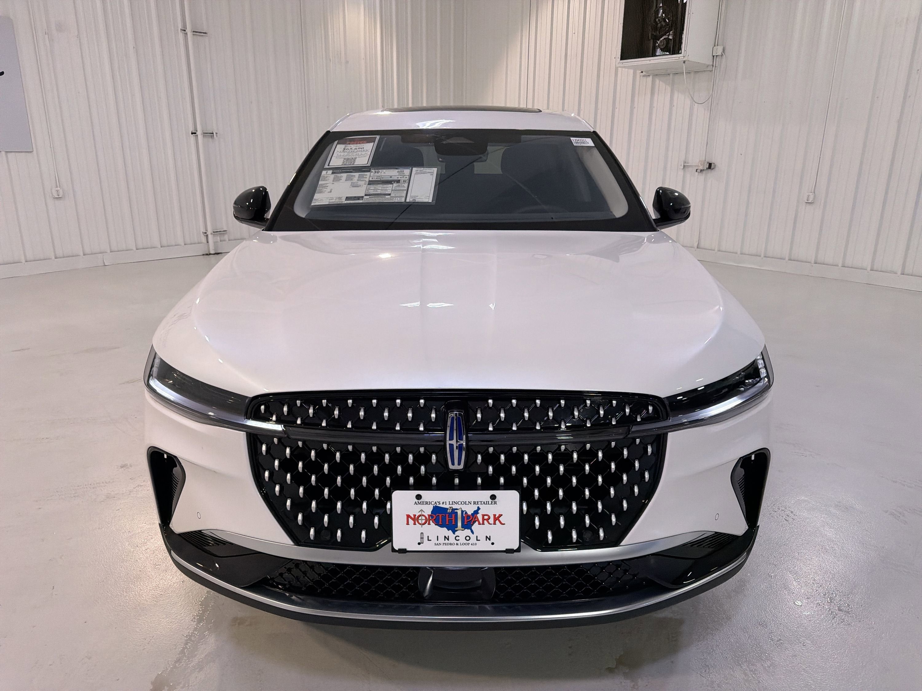2026 Lincoln Nautilus Premiere Hybrid