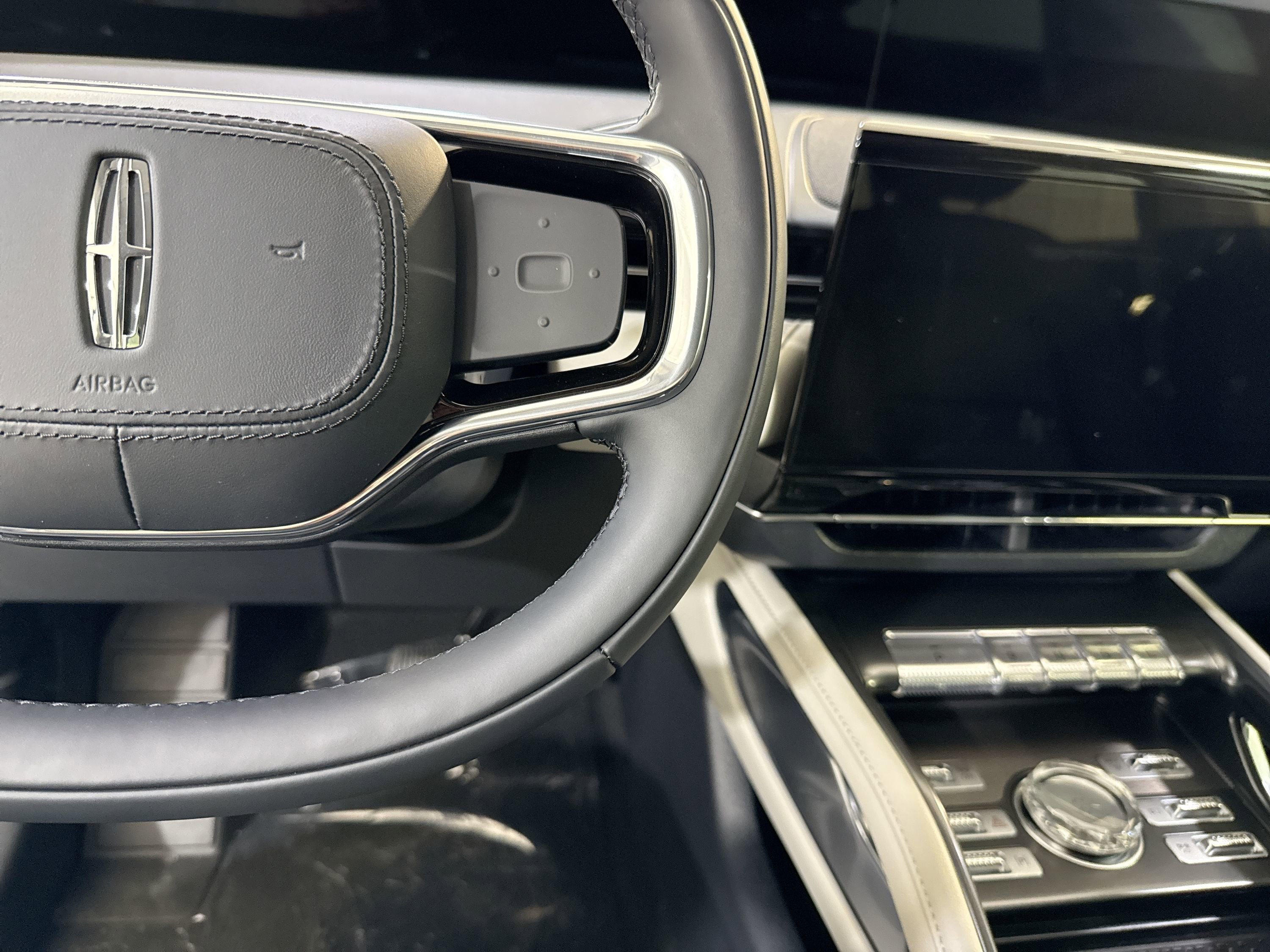 2026 Lincoln Nautilus Premiere Hybrid