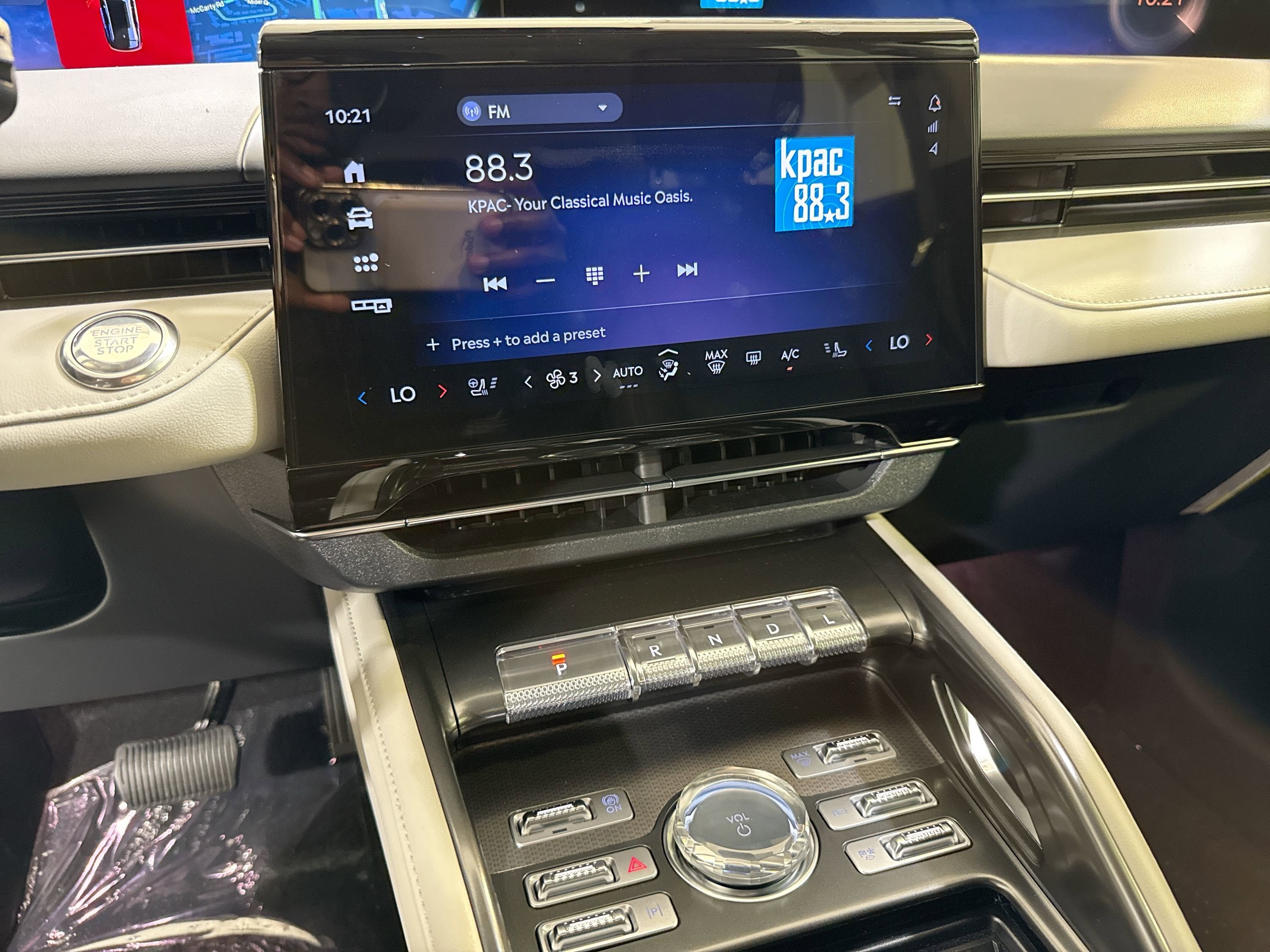 2026 Lincoln Nautilus Premiere Hybrid