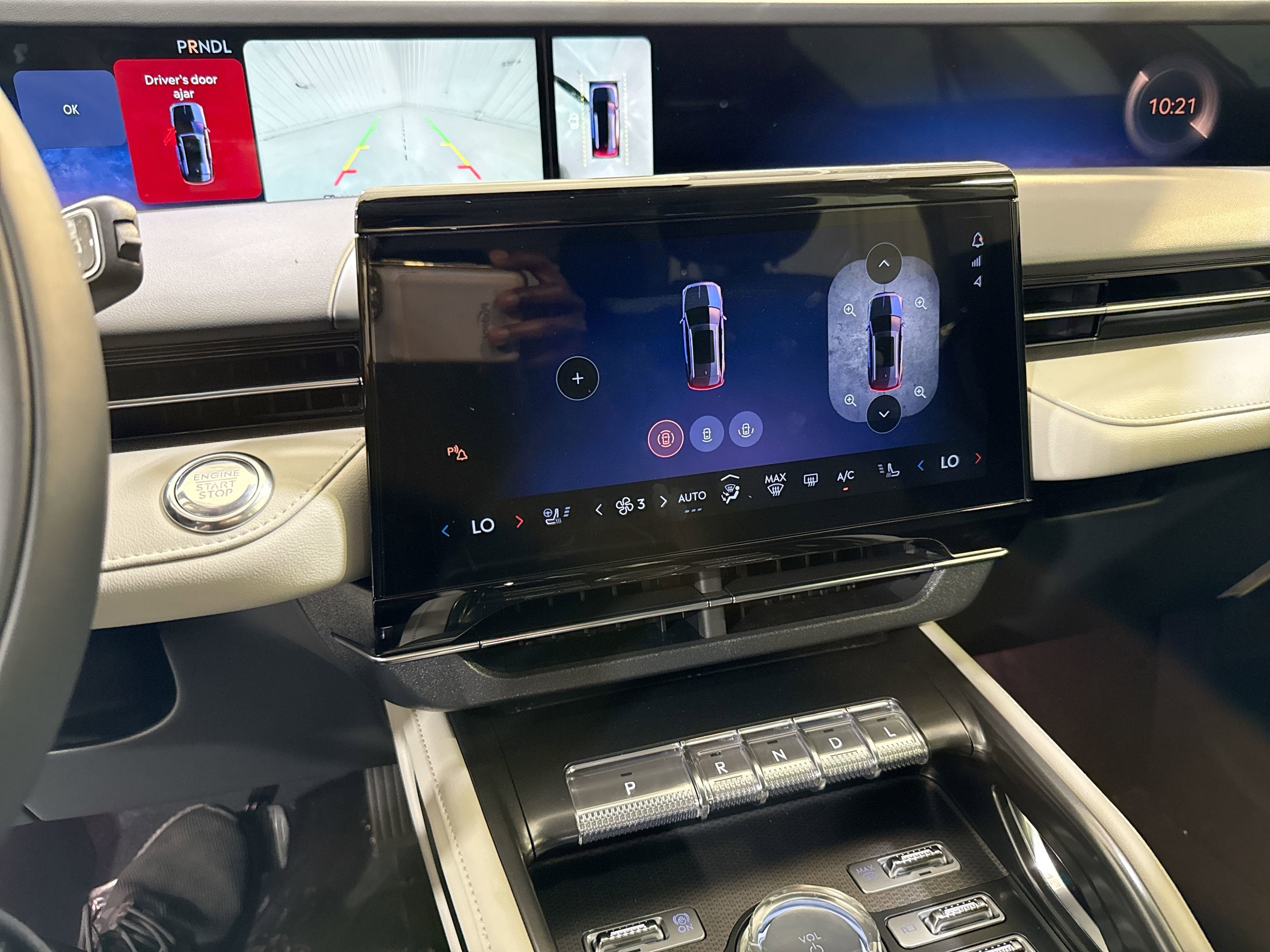 2026 Lincoln Nautilus Premiere Hybrid