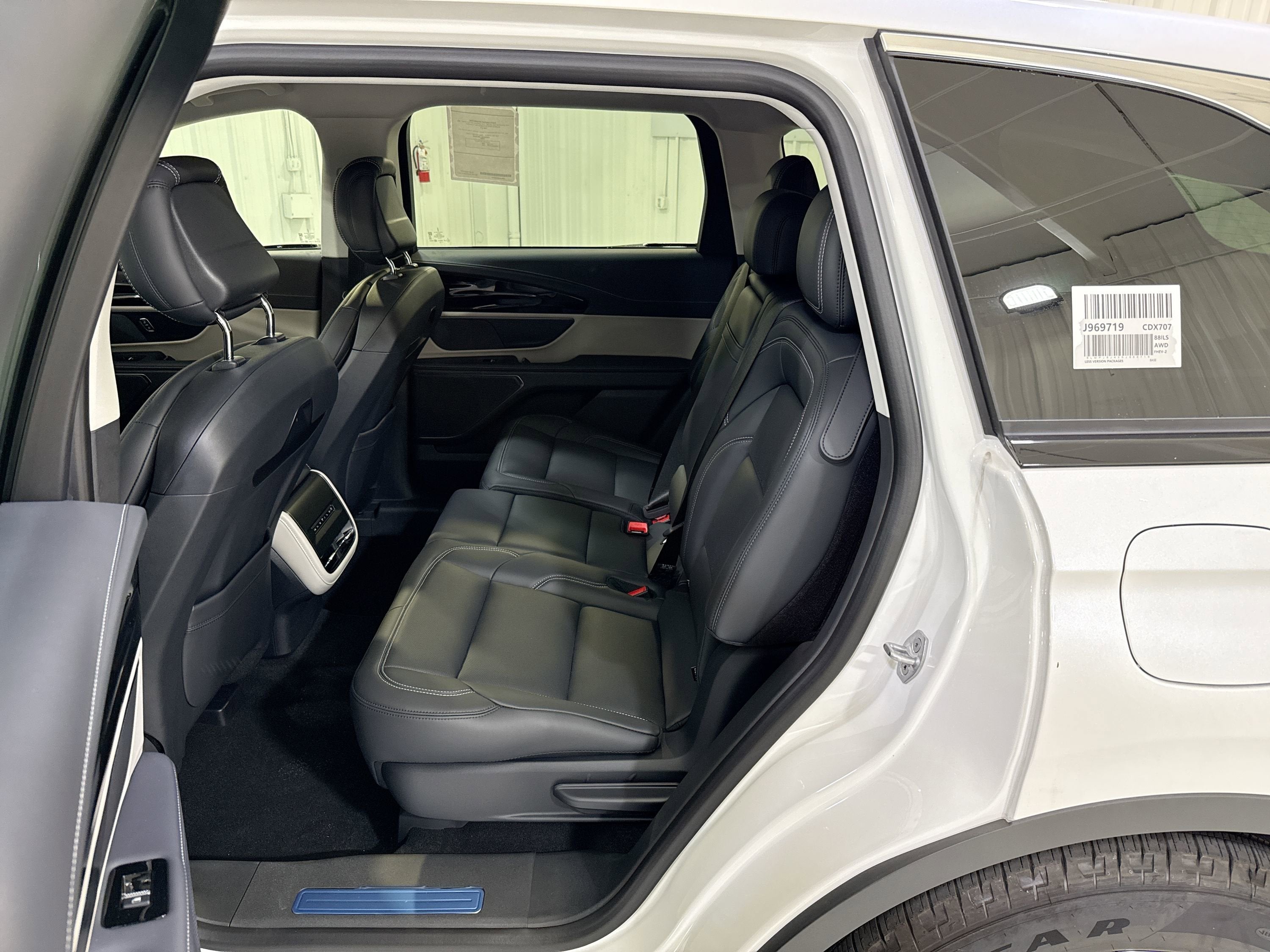 2026 Lincoln Nautilus Premiere Hybrid