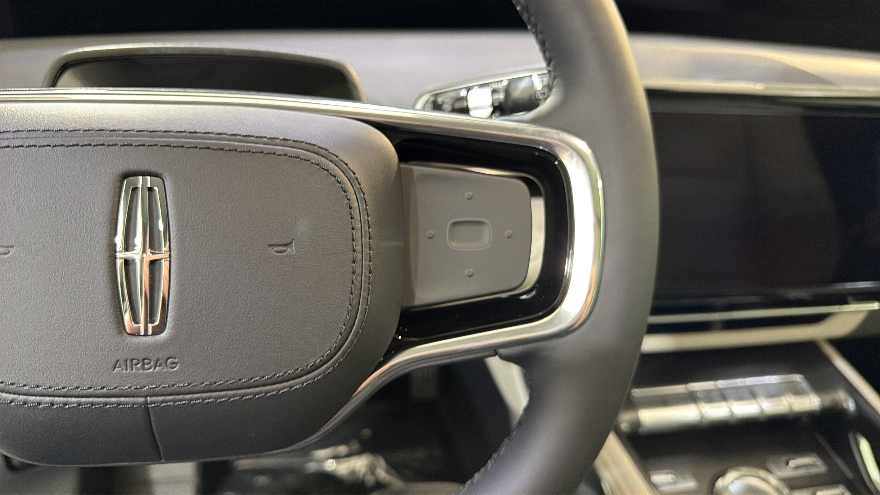 2026 Lincoln Nautilus Premiere Hybrid