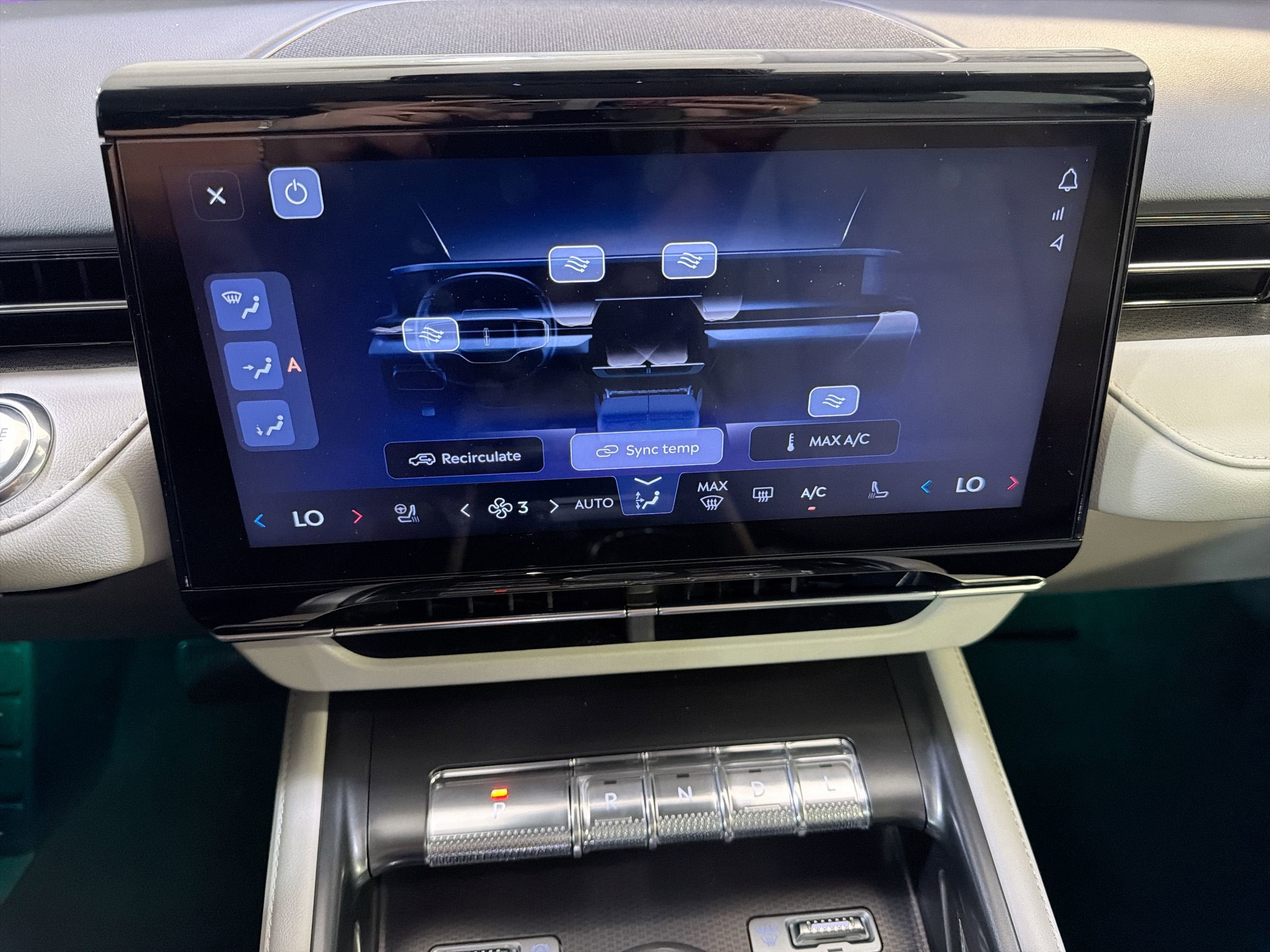 2026 Lincoln Nautilus Premiere Hybrid