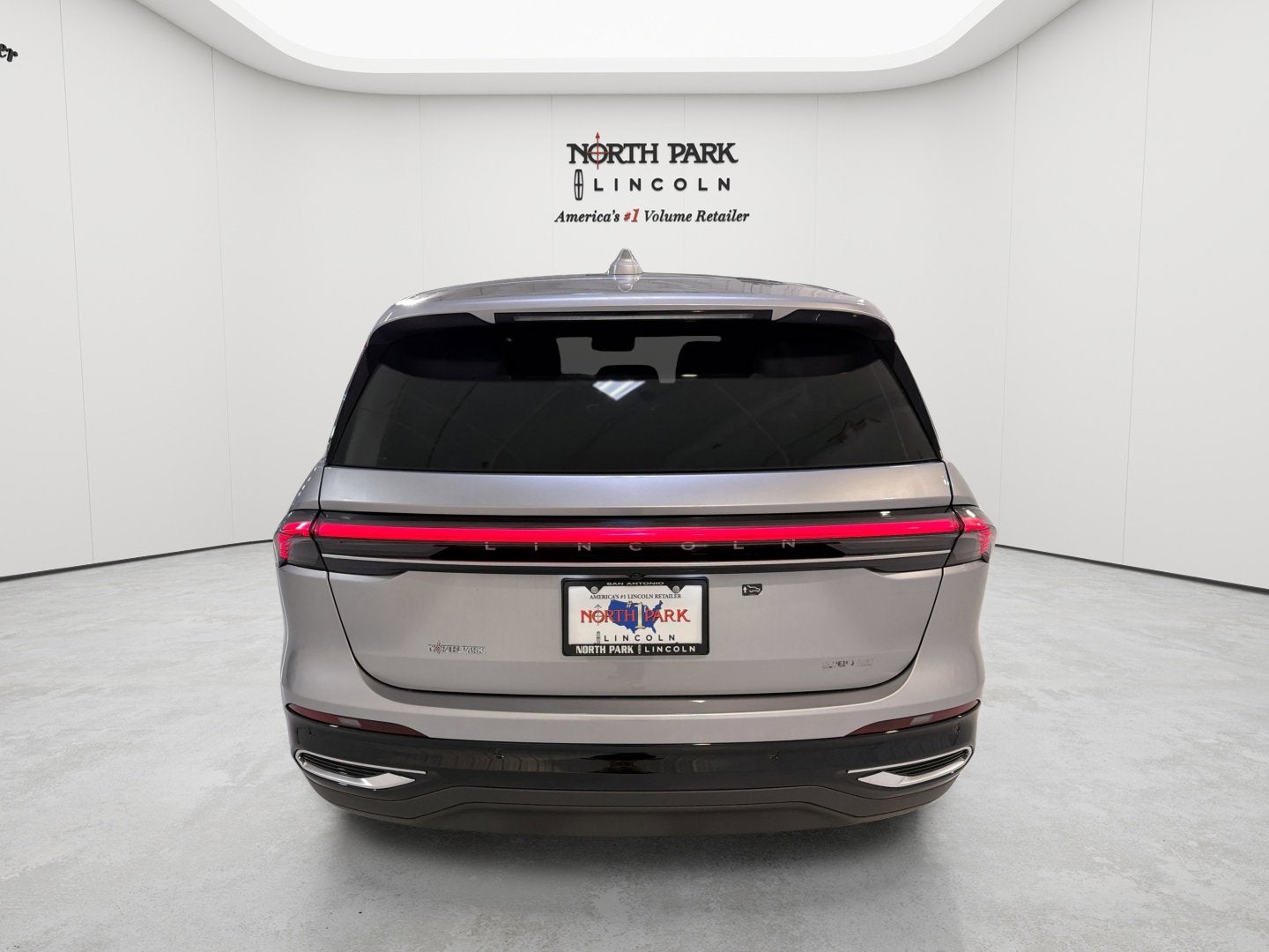 2026 Lincoln Nautilus Premiere Hybrid