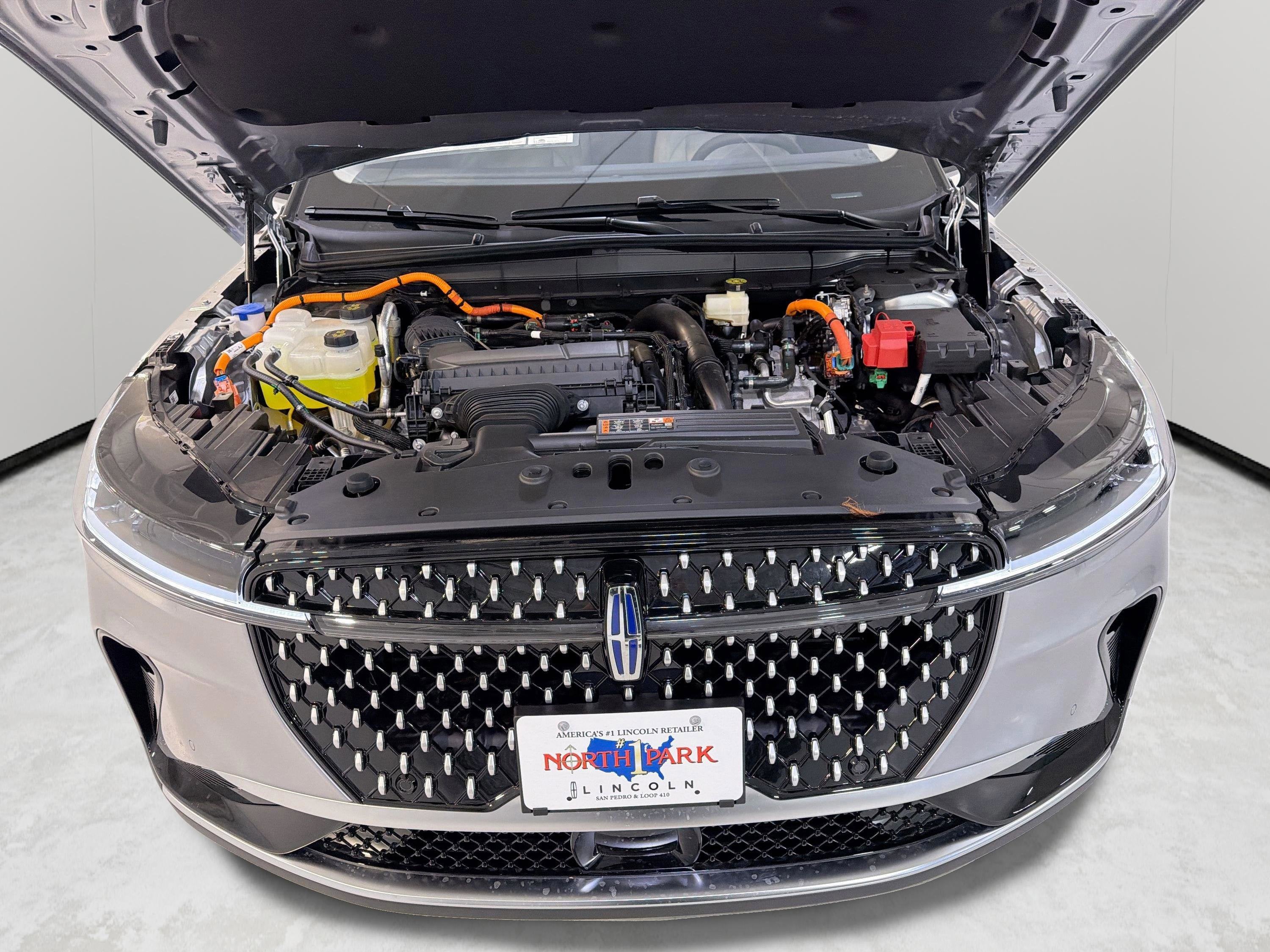 2026 Lincoln Nautilus Premiere Hybrid