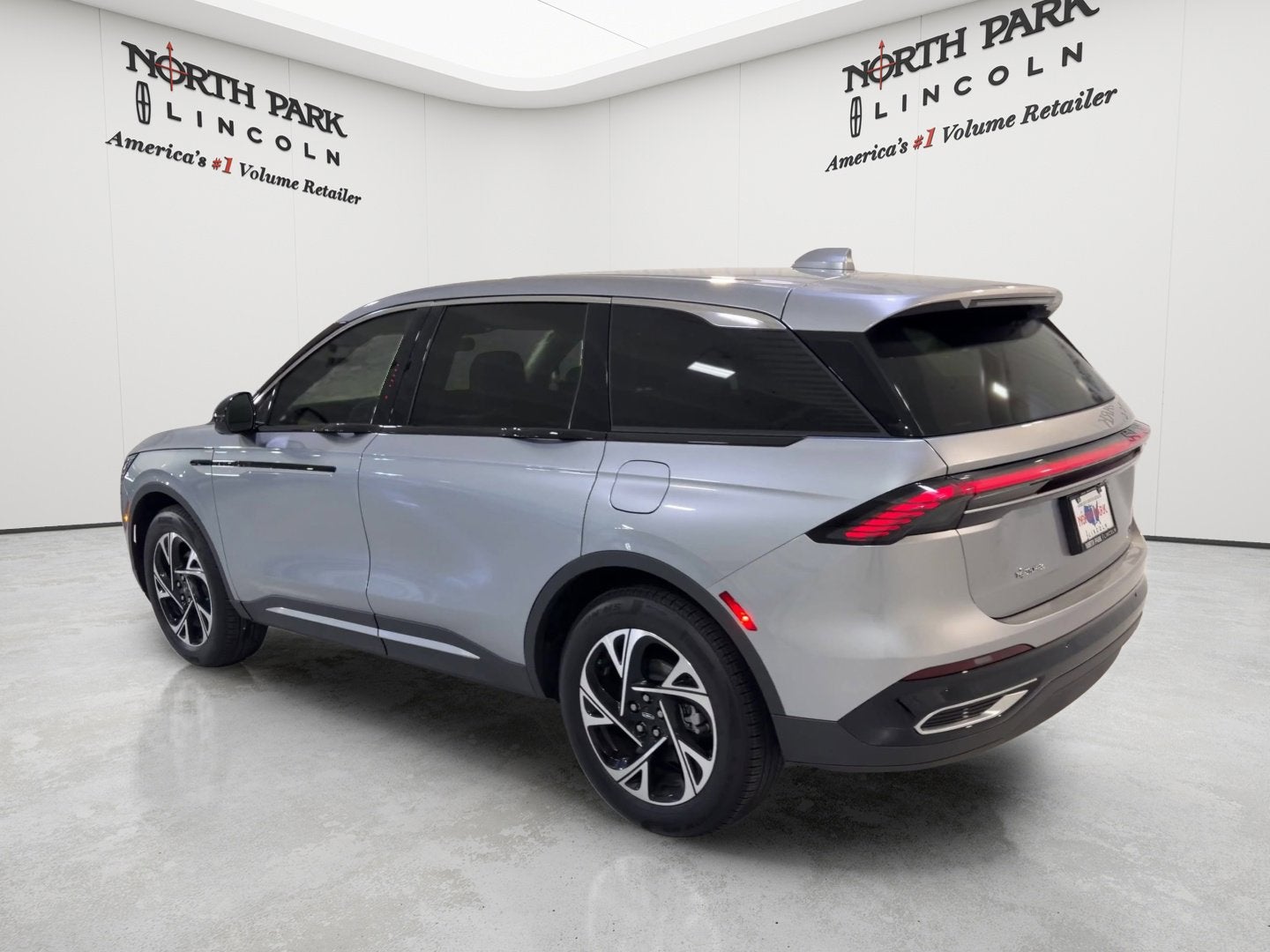 2026 Lincoln Nautilus Premiere Hybrid