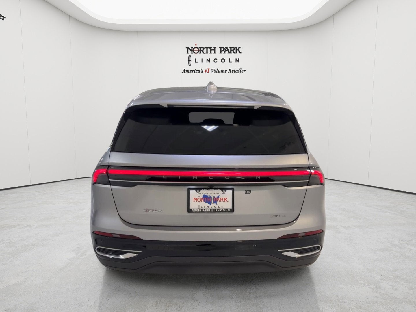 2026 Lincoln Nautilus Premiere Hybrid