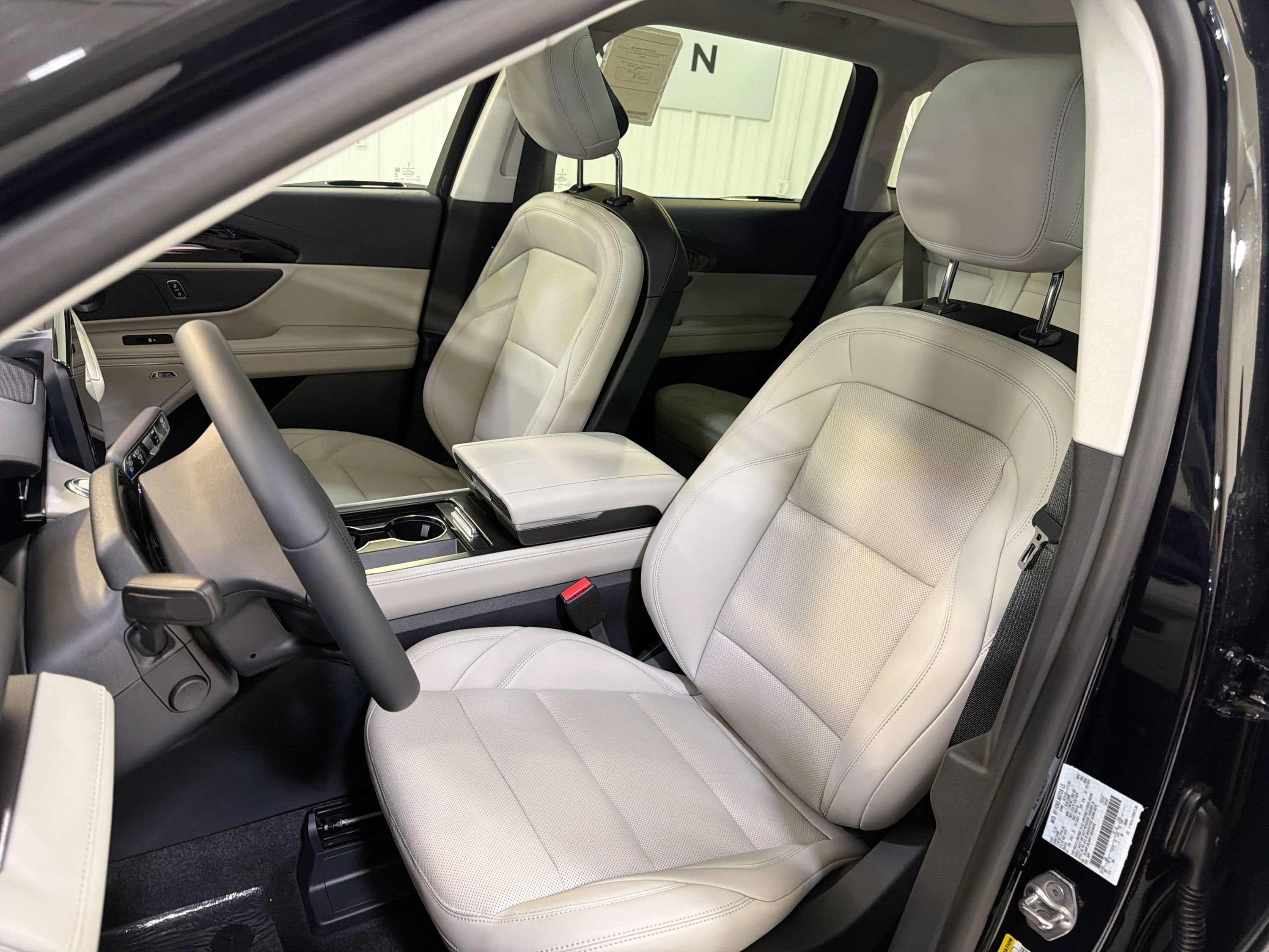 2026 Lincoln Nautilus Premiere Hybrid