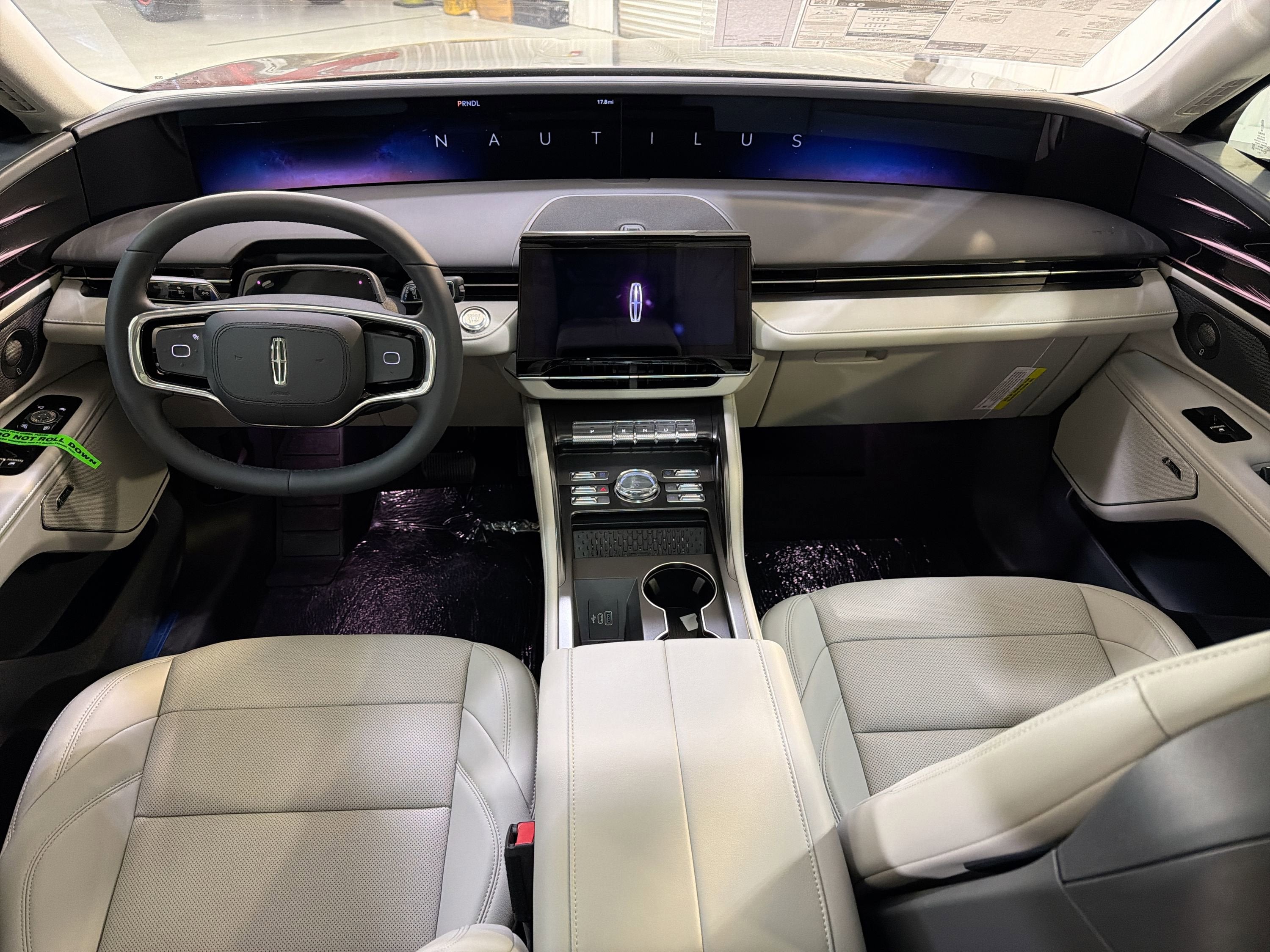 2026 Lincoln Nautilus Premiere Hybrid