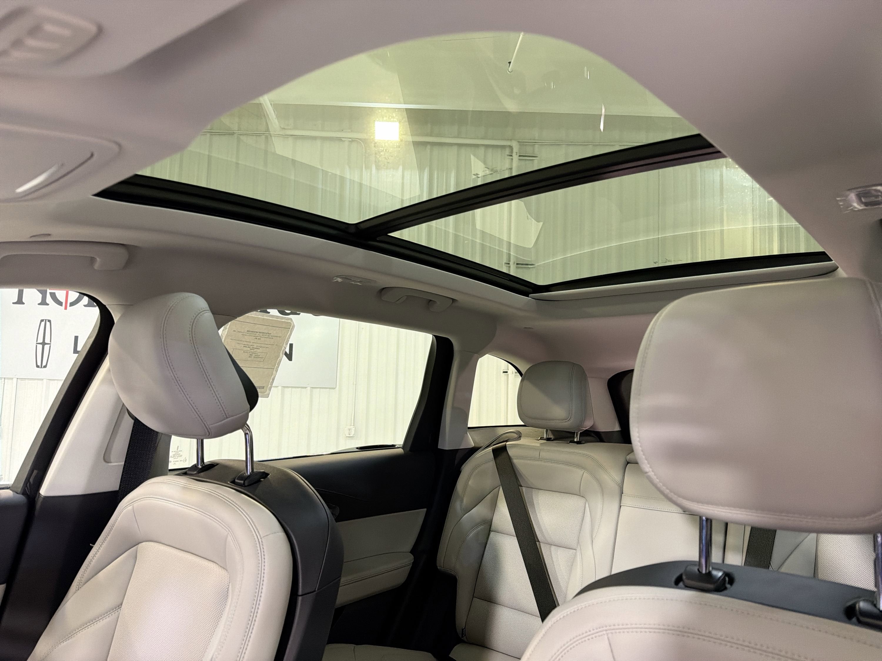 2026 Lincoln Nautilus Premiere Hybrid