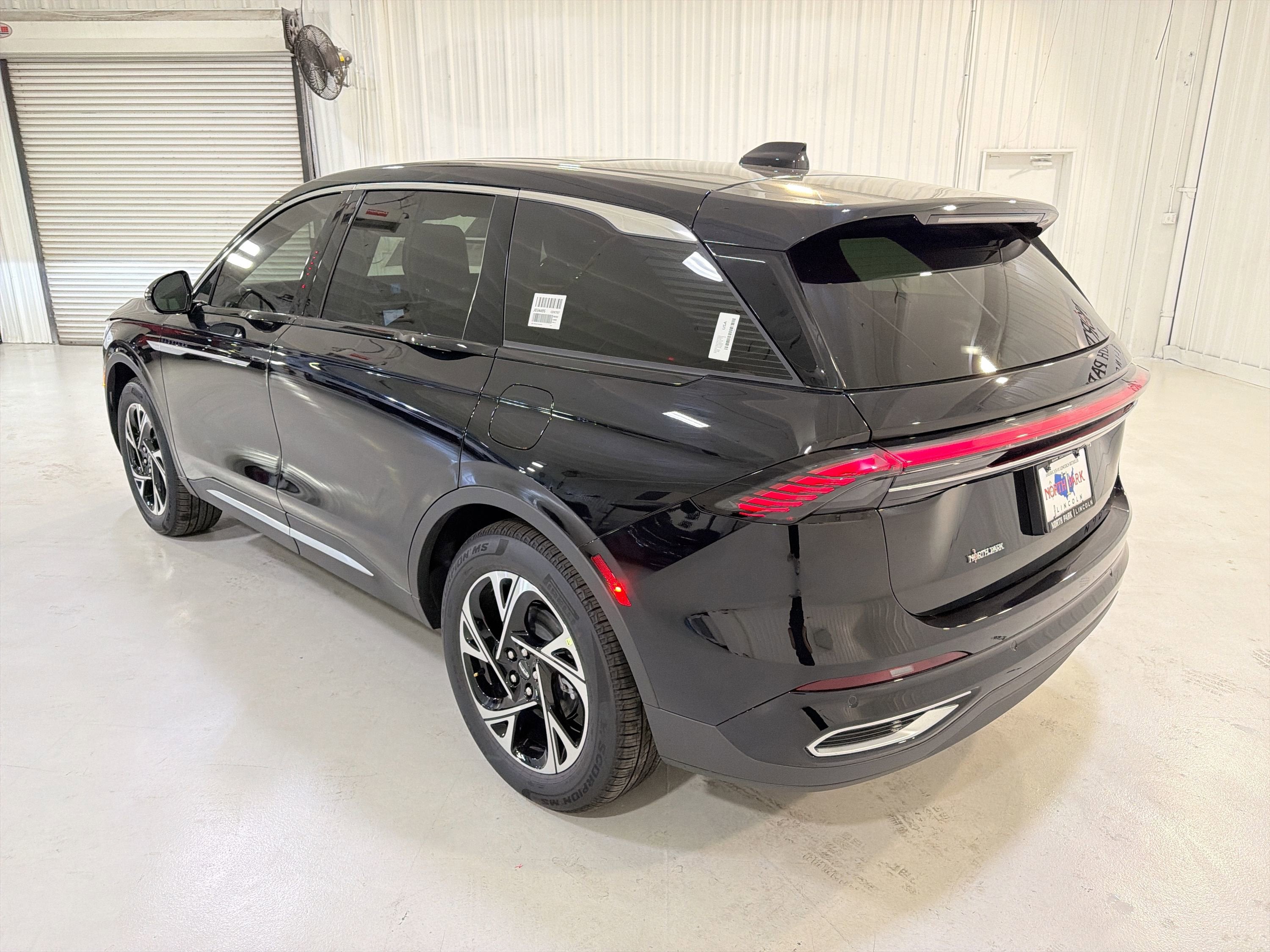 2026 Lincoln Nautilus Premiere Hybrid