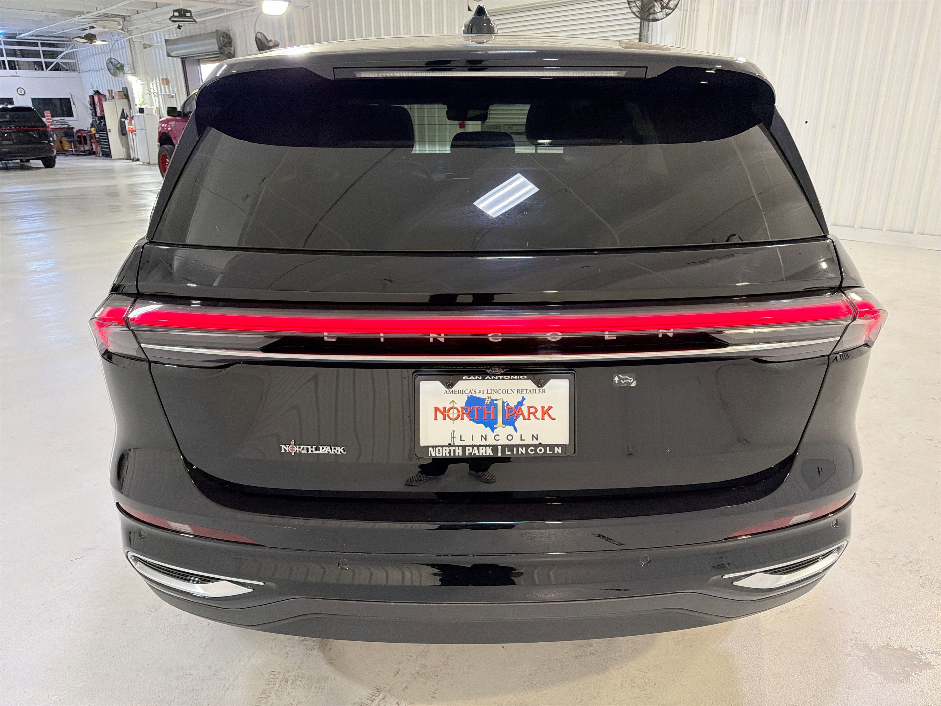 2026 Lincoln Nautilus Premiere Hybrid