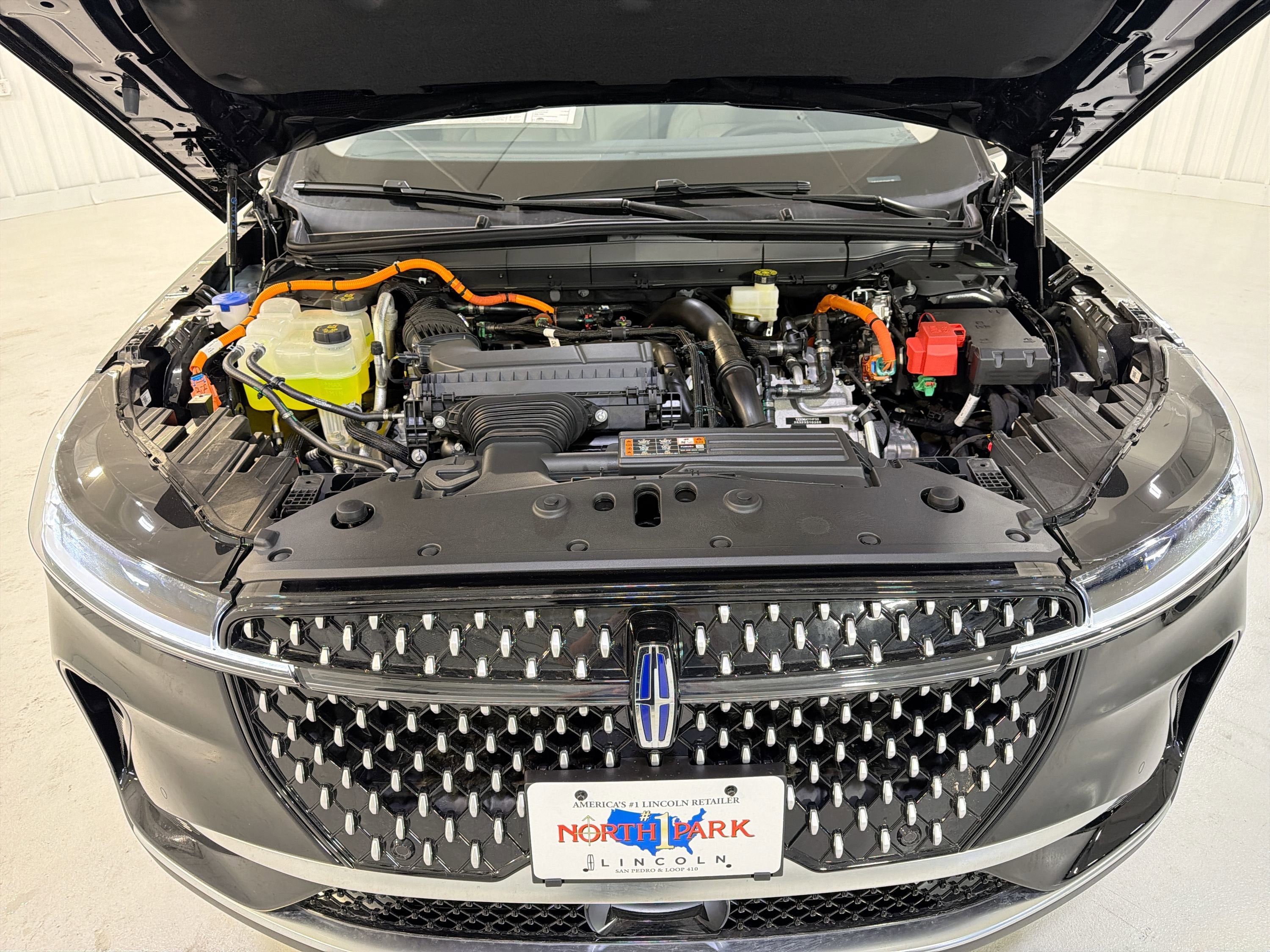 2026 Lincoln Nautilus Premiere Hybrid