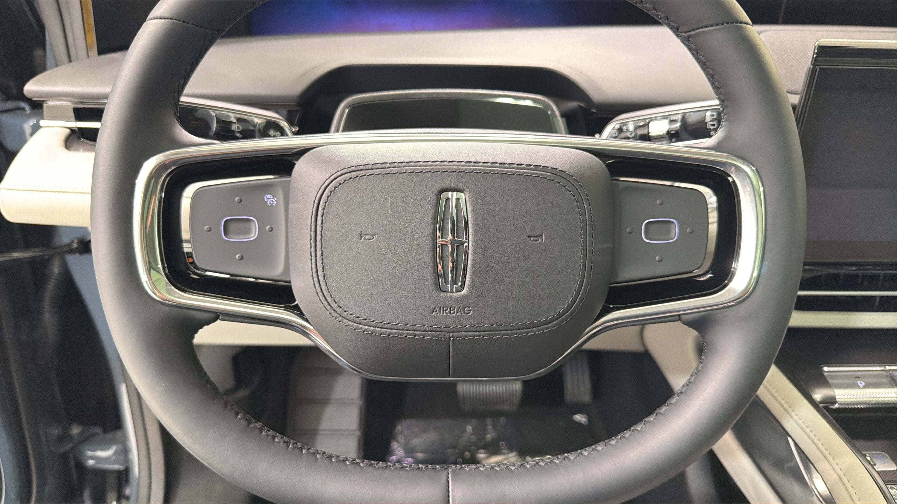 2026 Lincoln Nautilus Premiere Hybrid