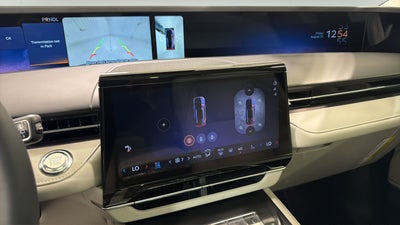 2026 Lincoln Nautilus Premiere Hybrid