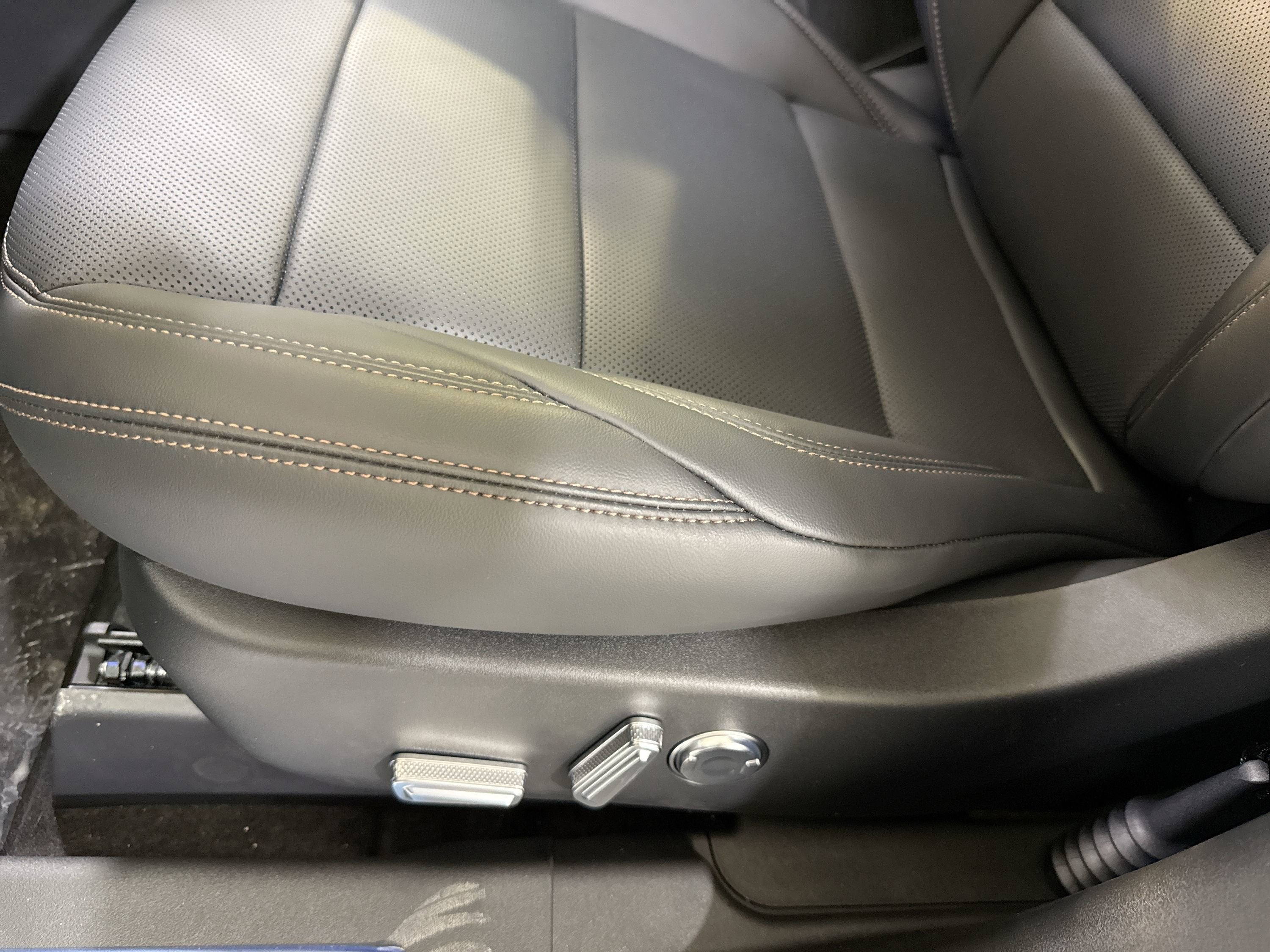 2026 Lincoln Nautilus Premiere Hybrid