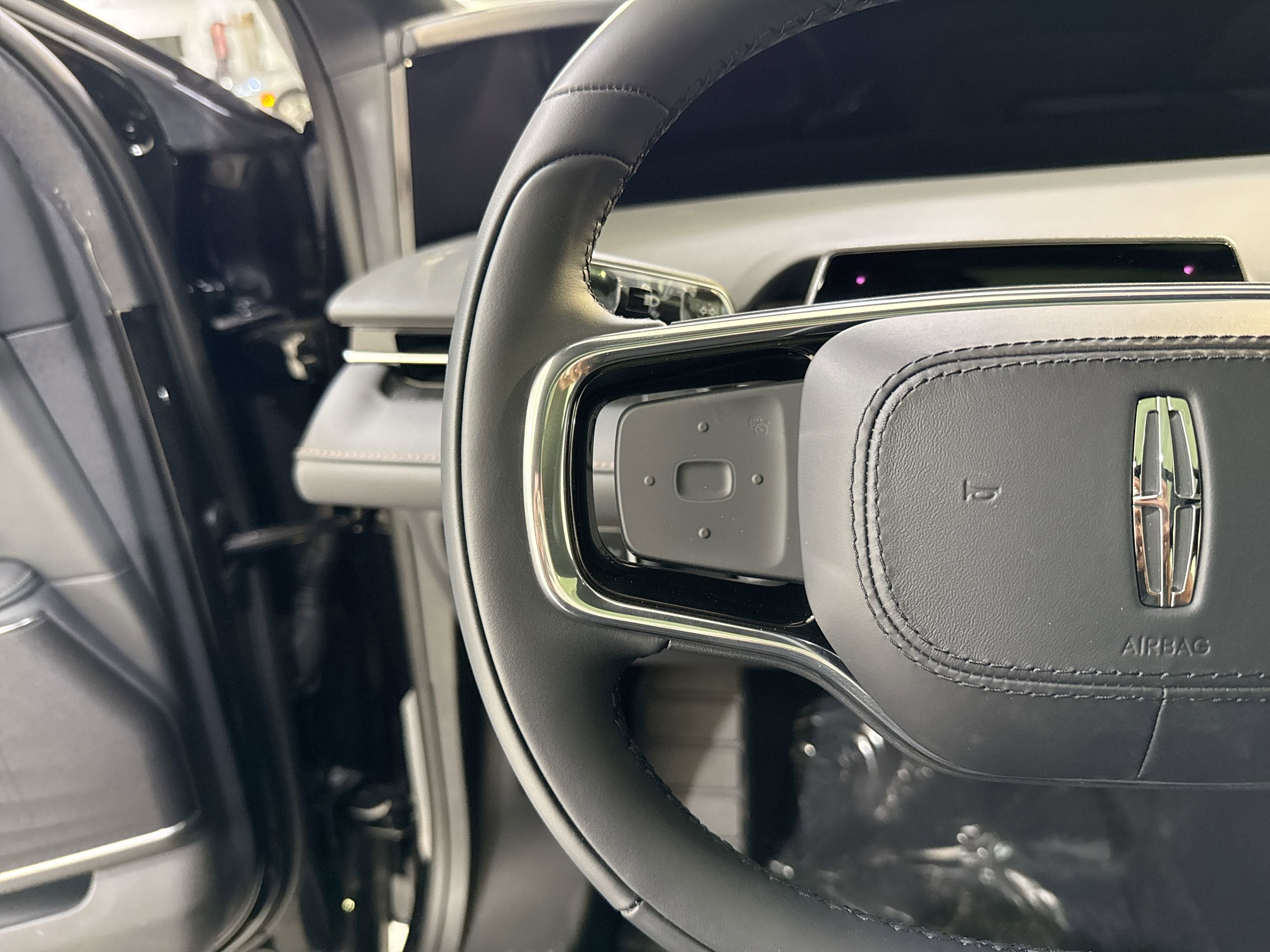 2026 Lincoln Nautilus Premiere Hybrid