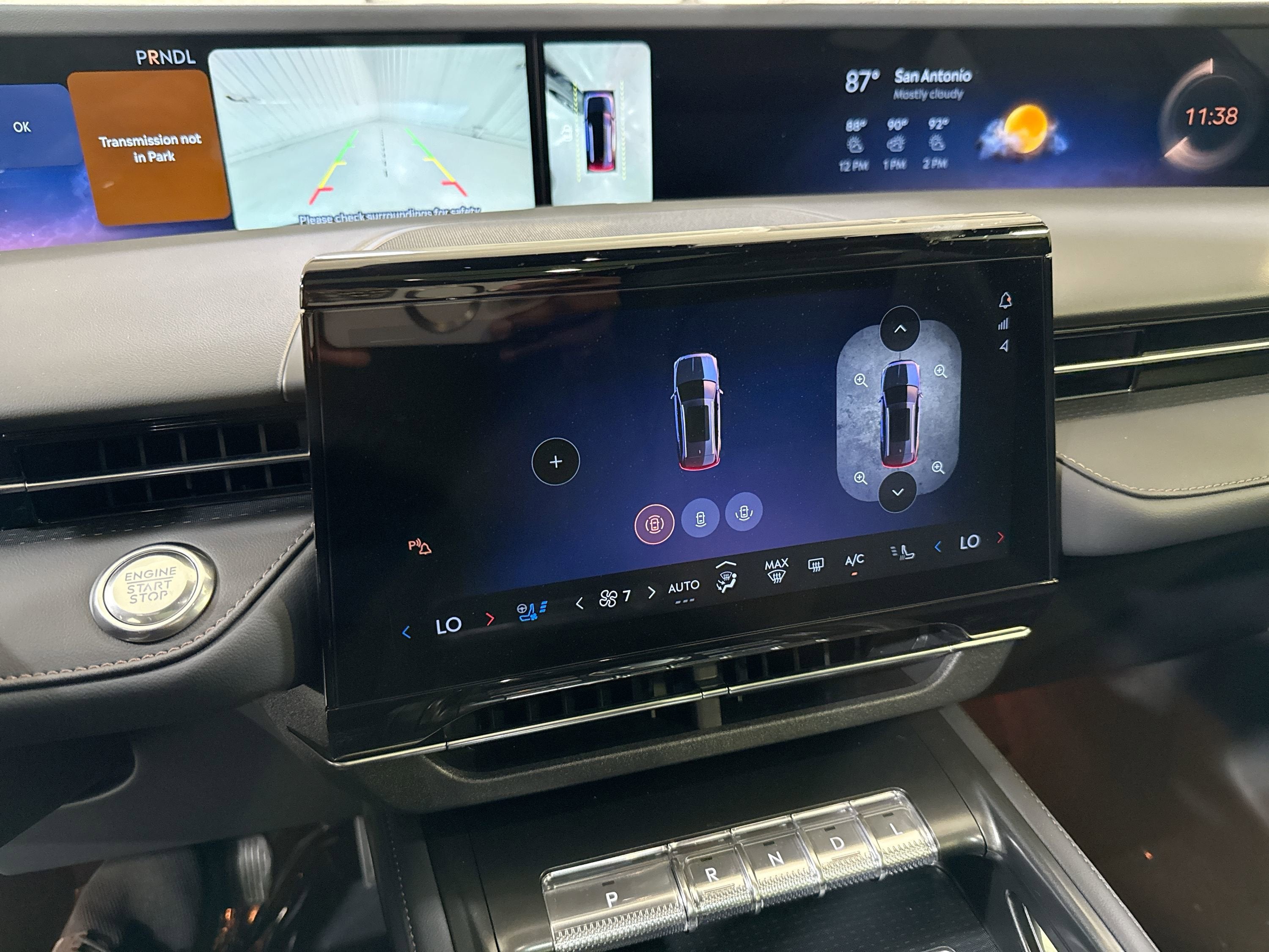 2026 Lincoln Nautilus Premiere Hybrid