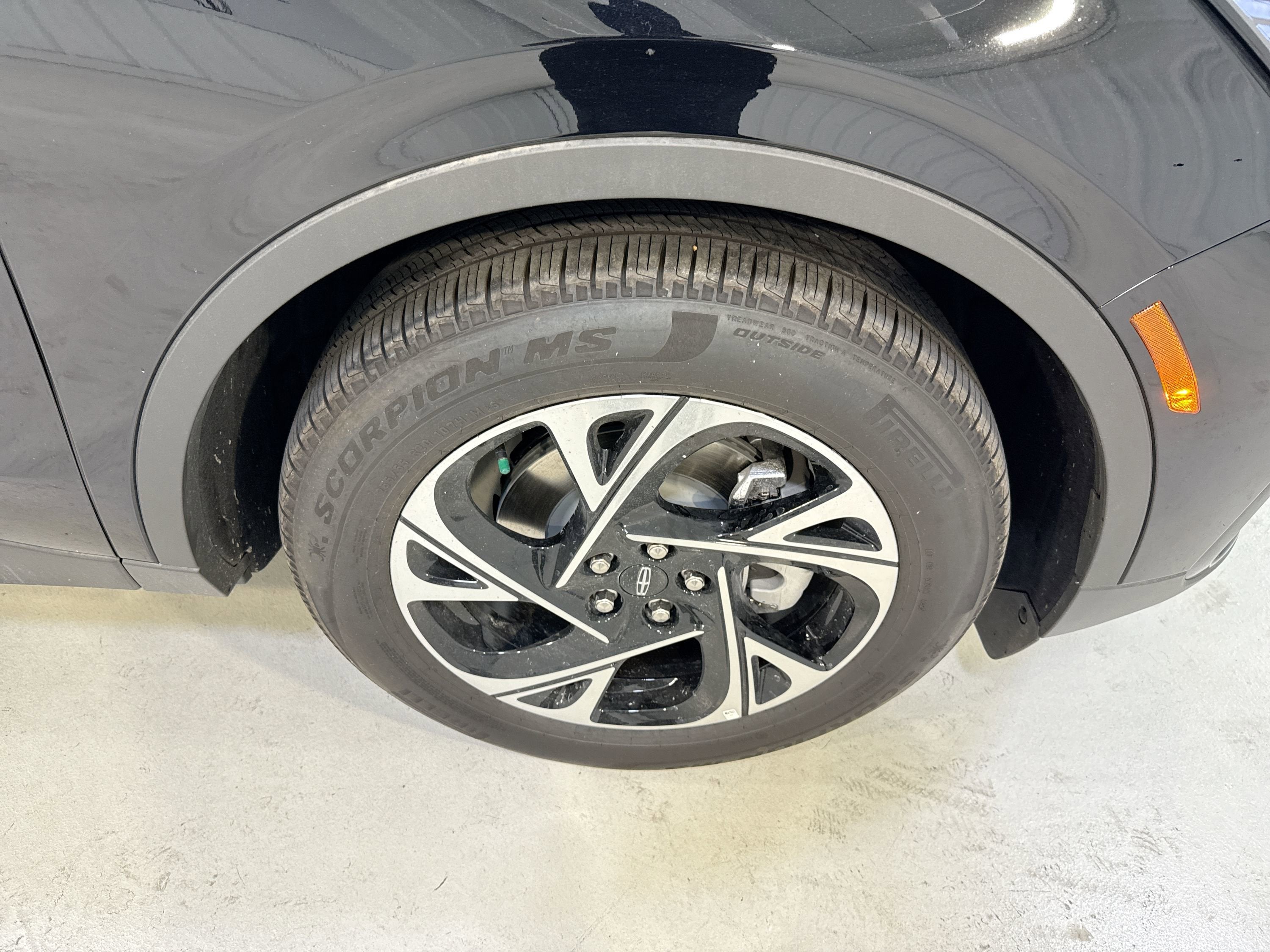 2026 Lincoln Nautilus Premiere Hybrid