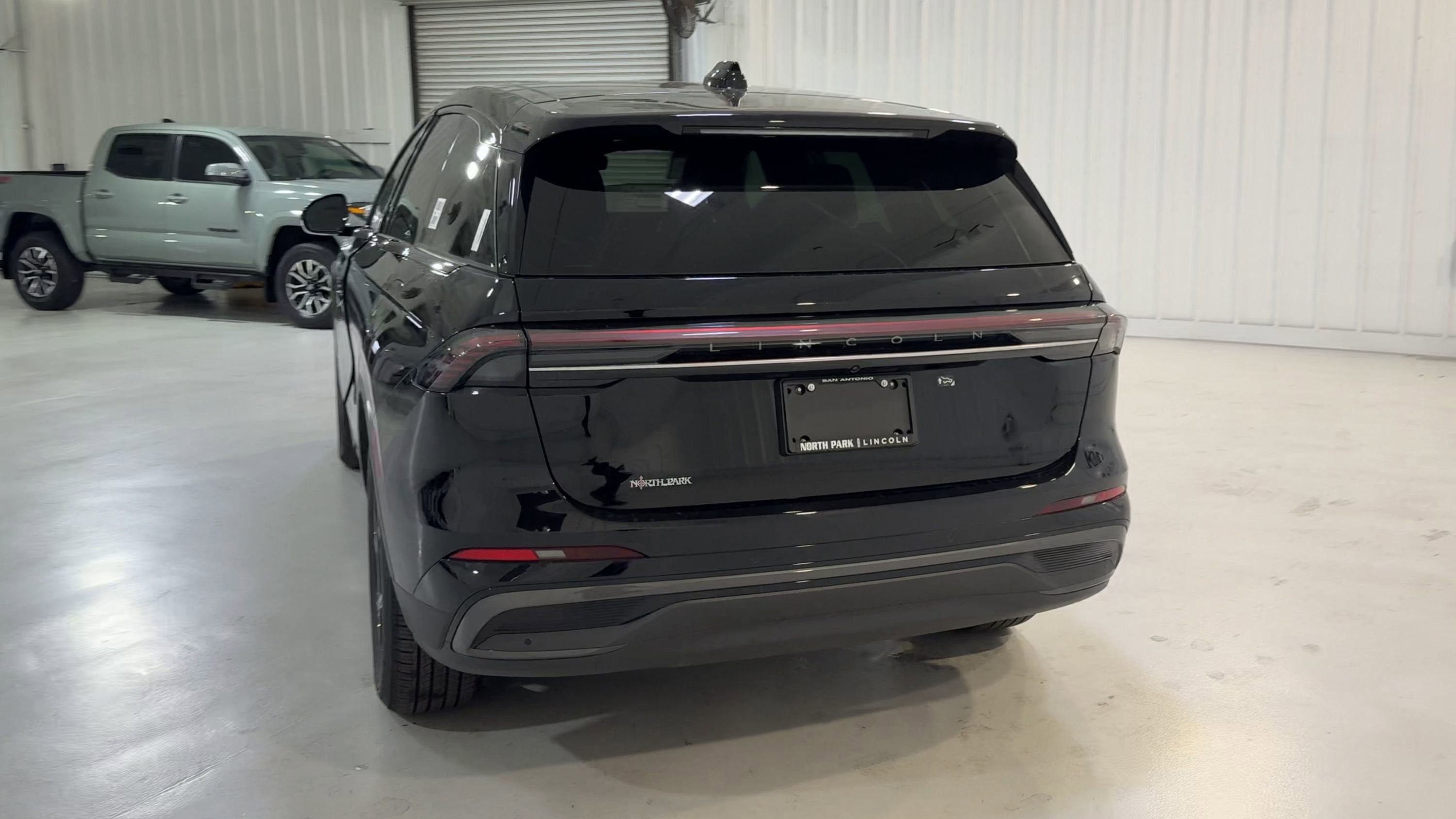 2026 Lincoln Nautilus Premiere Hybrid