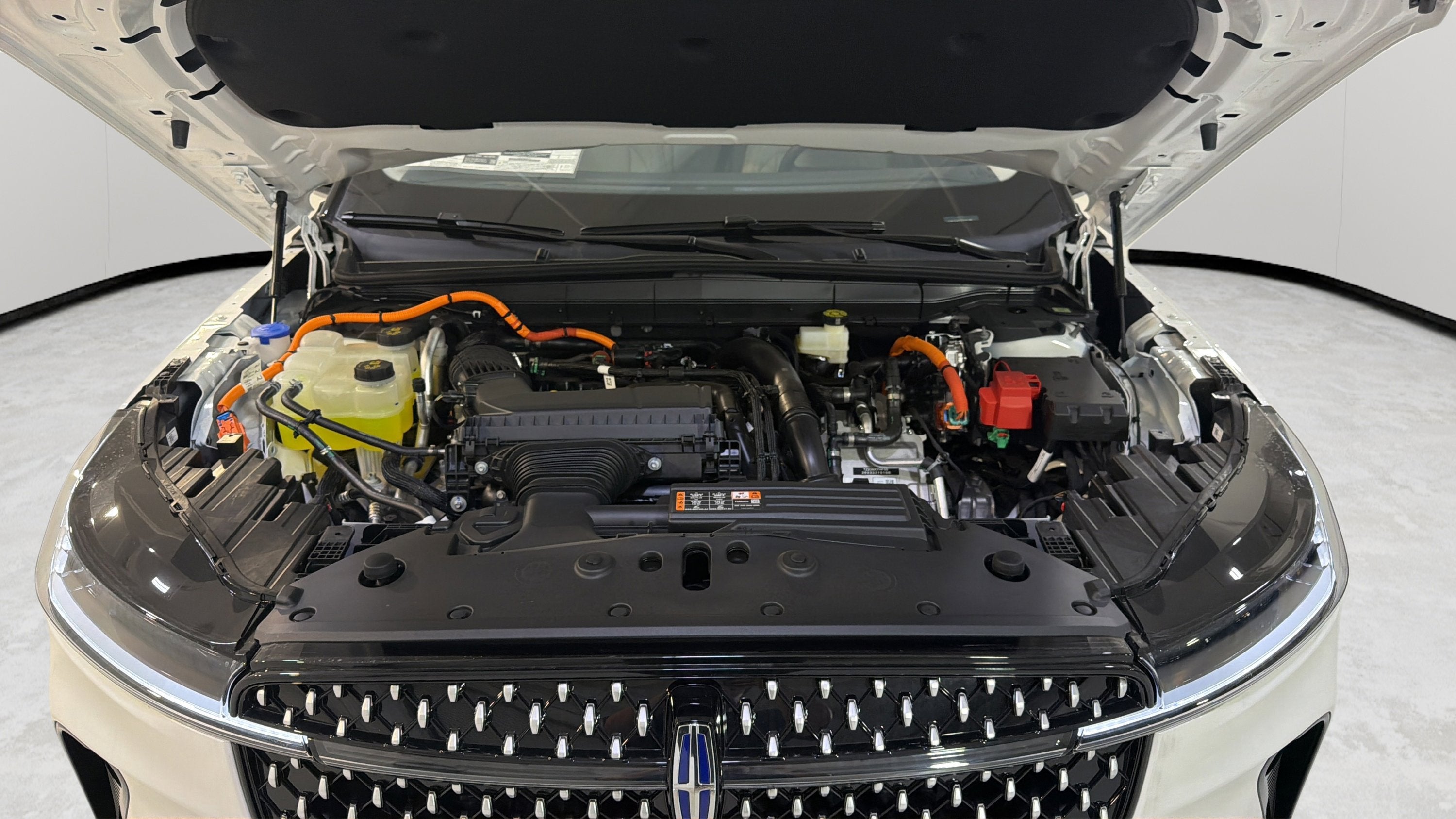2026 Lincoln Nautilus Premiere Hybrid