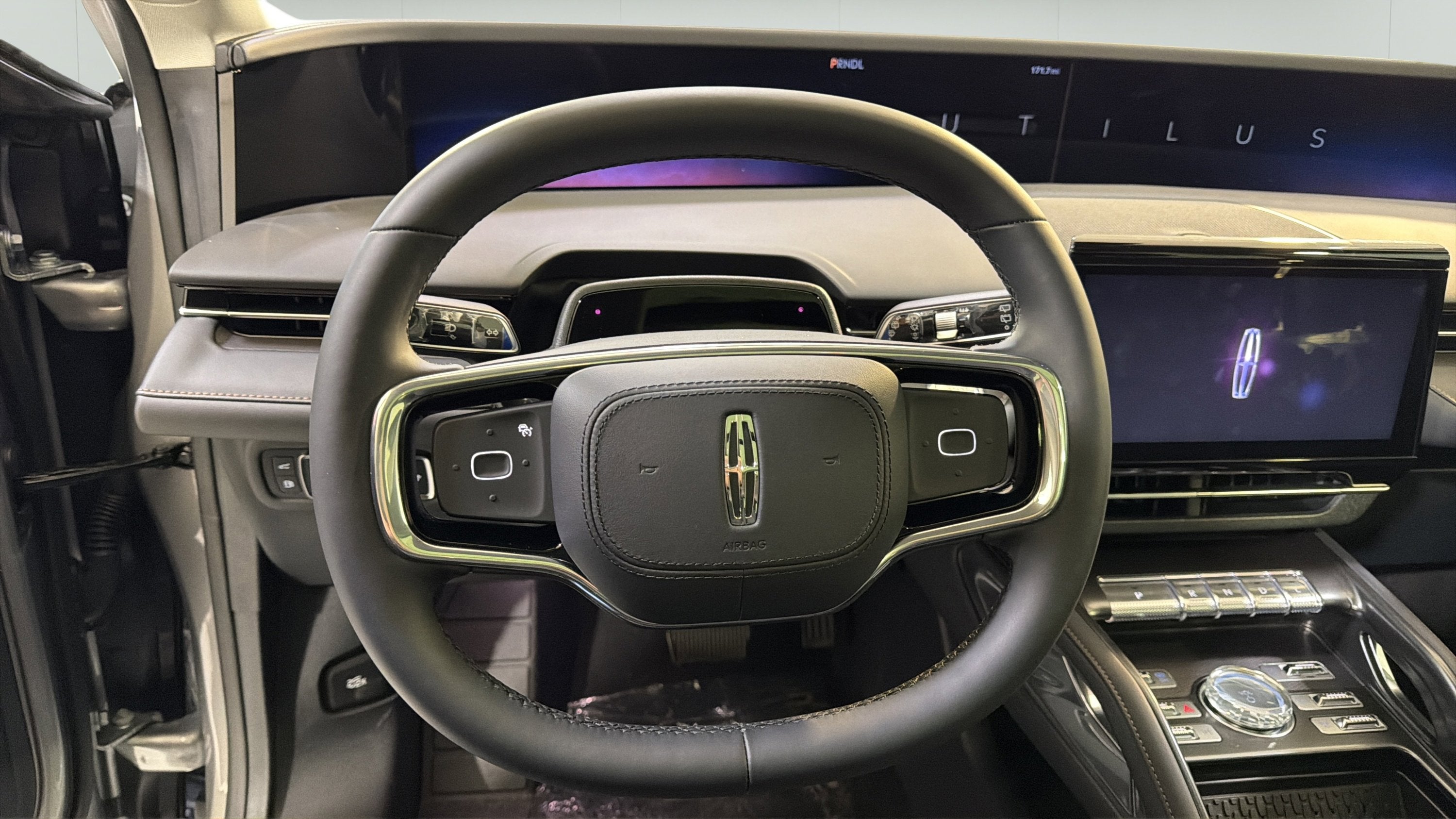 2026 Lincoln Nautilus Premiere Hybrid