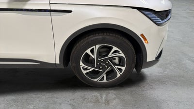 2026 Lincoln Nautilus Premiere Hybrid