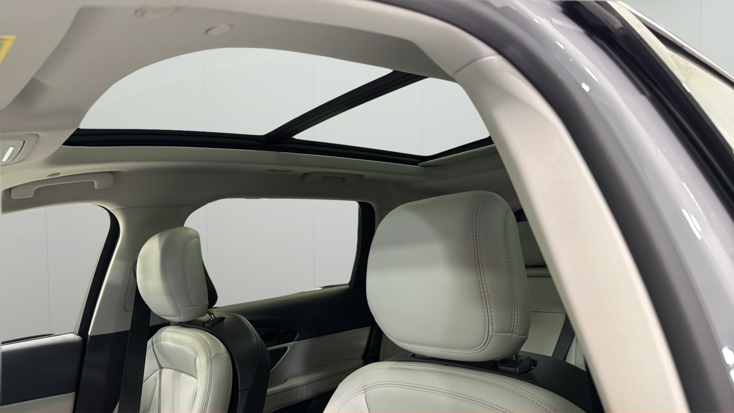 2026 Lincoln Nautilus Premiere Hybrid