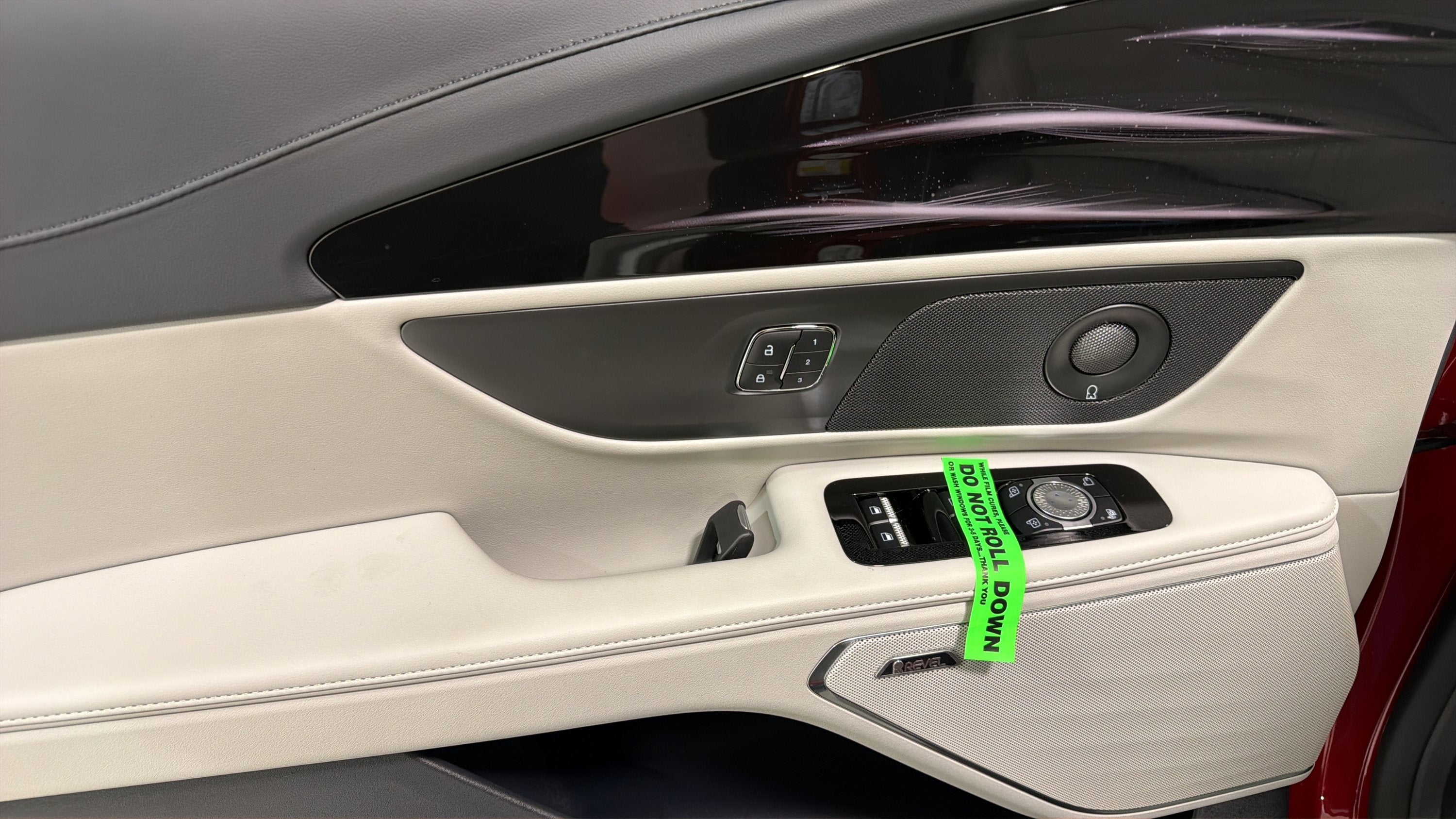 2026 Lincoln Nautilus Premiere Hybrid