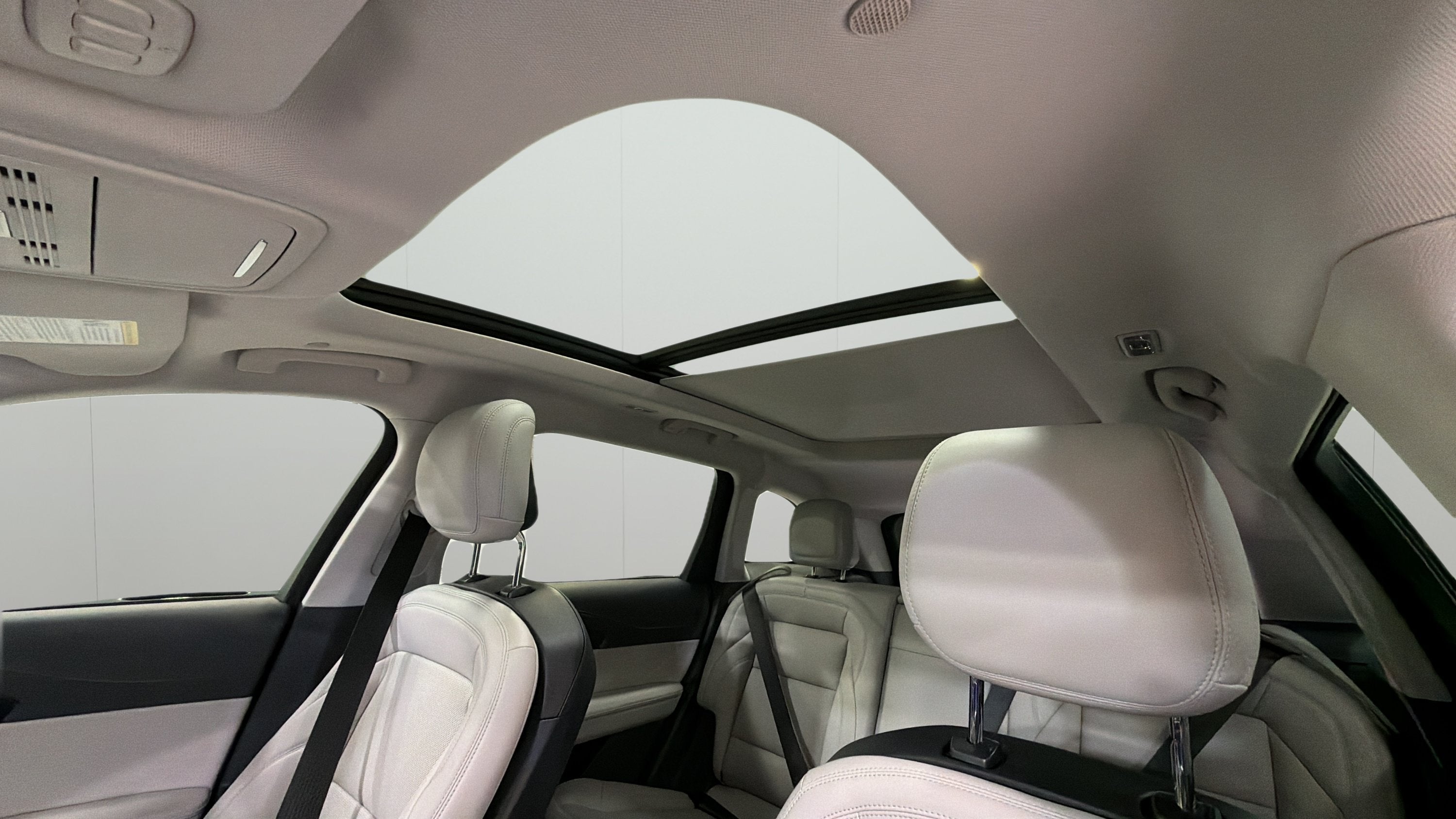 2026 Lincoln Nautilus Premiere Hybrid
