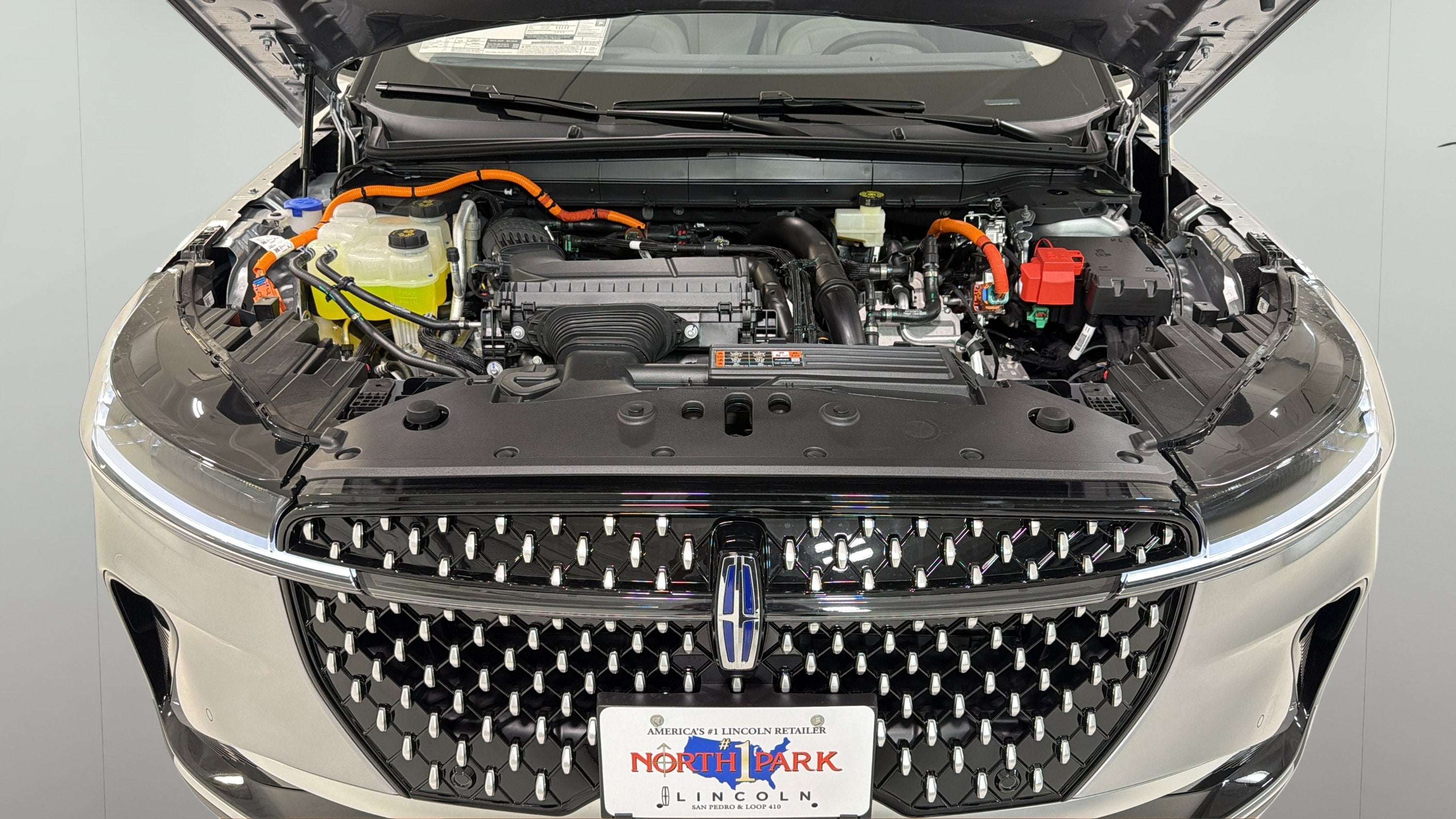 2026 Lincoln Nautilus Premiere Hybrid