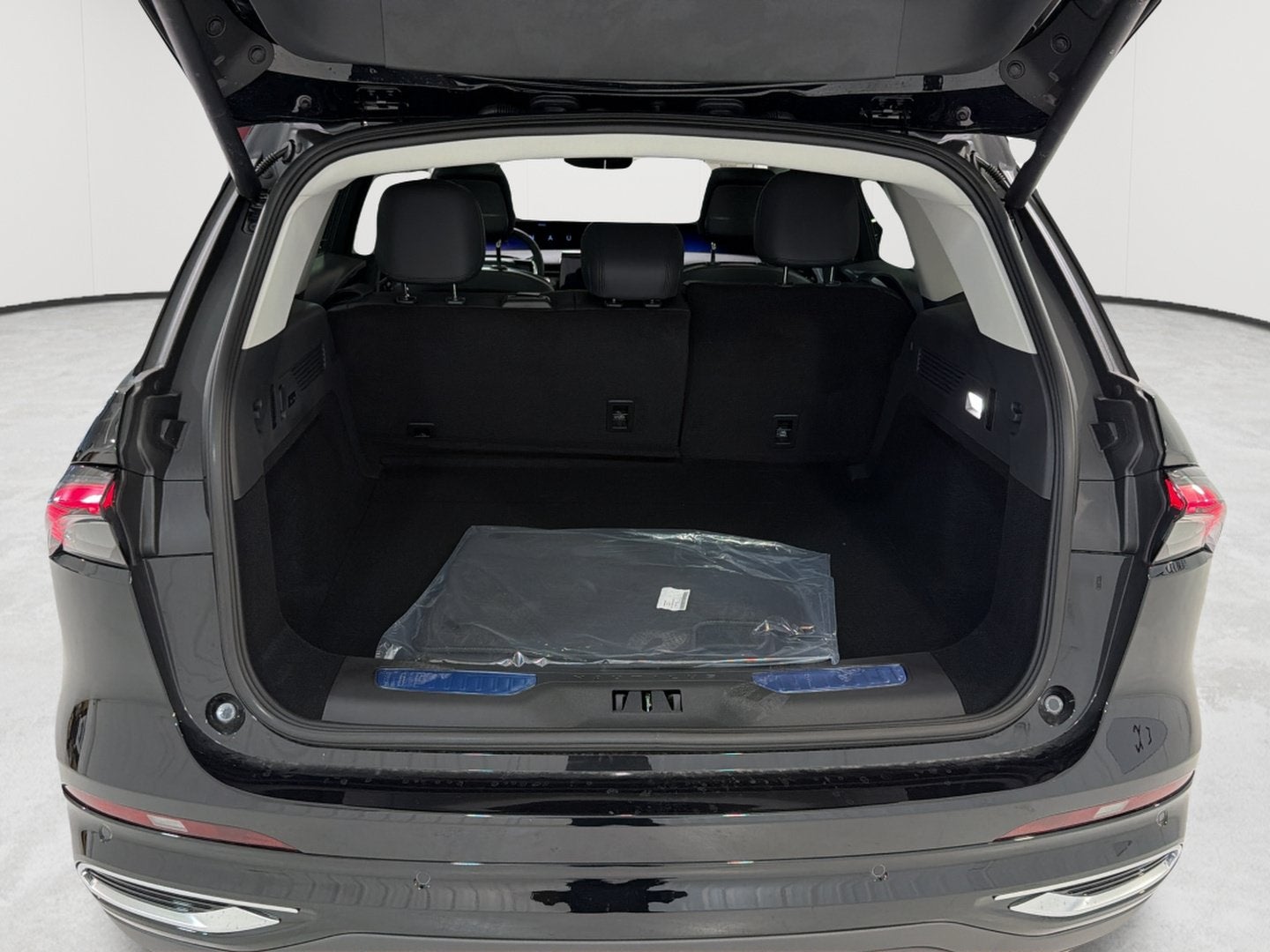 2026 Lincoln Nautilus Premiere Hybrid