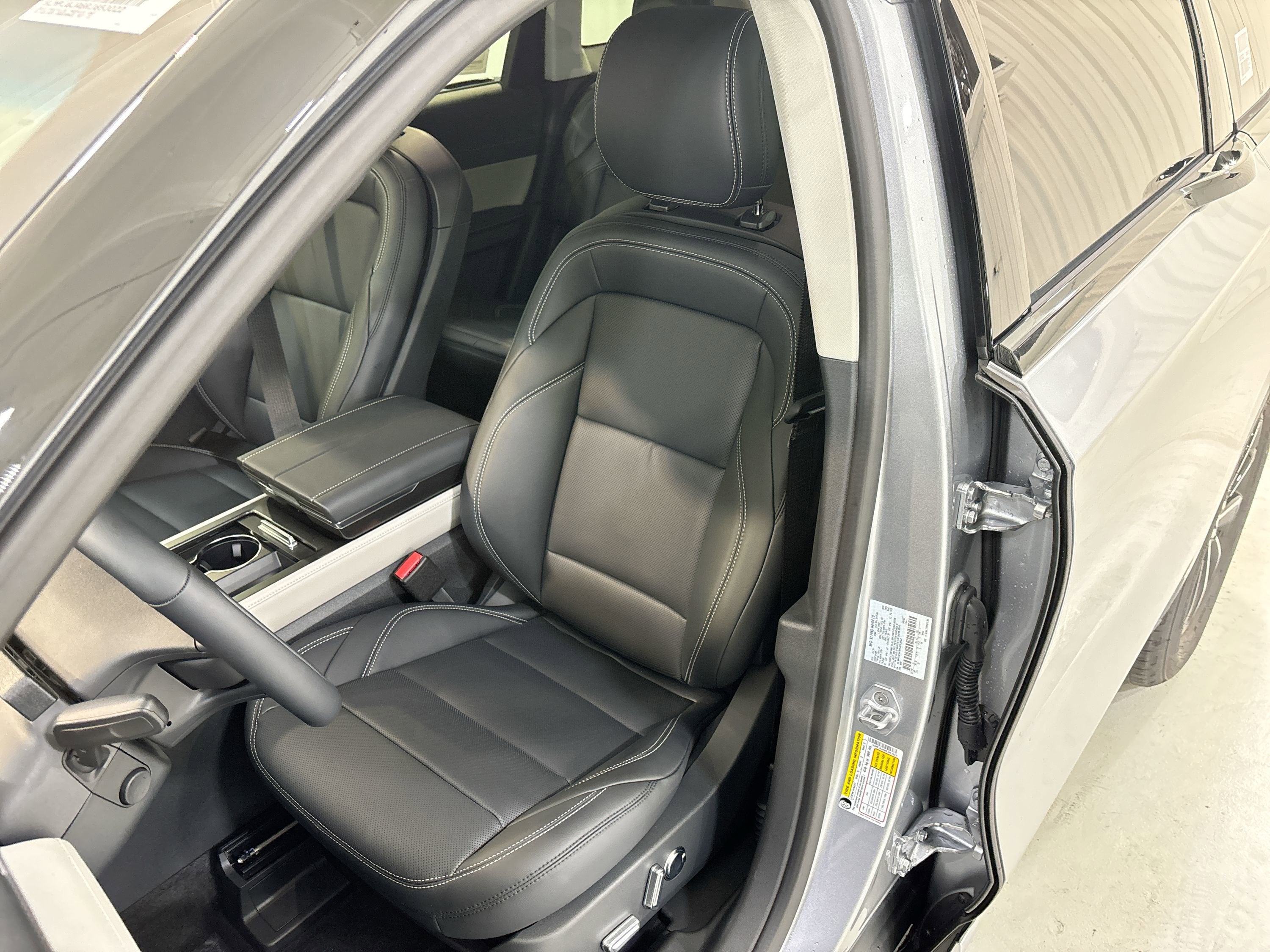 2026 Lincoln Nautilus Premiere Hybrid