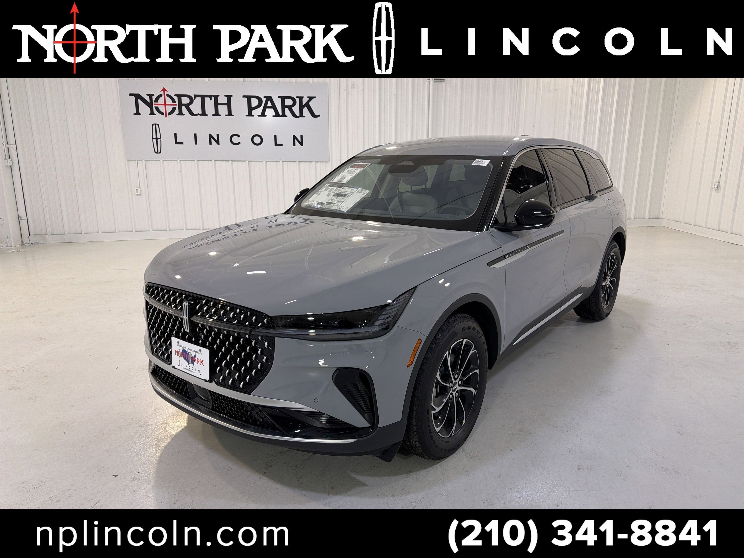 2026 Lincoln Nautilus Premiere AWD's photo