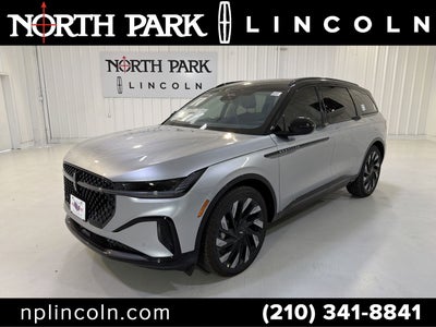 2026 Lincoln Nautilus Reserve Hybrid