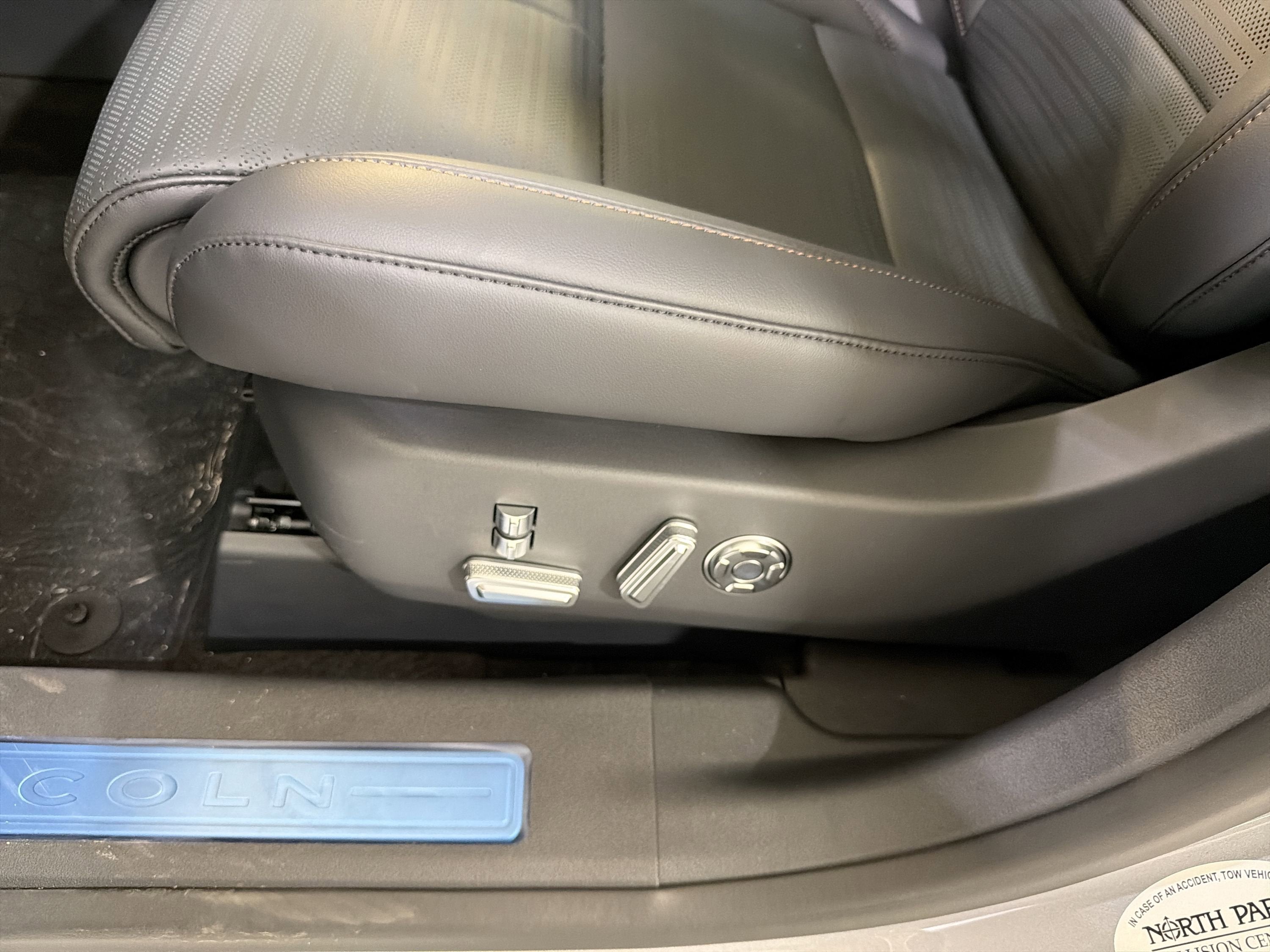2026 Lincoln Nautilus Reserve Hybrid