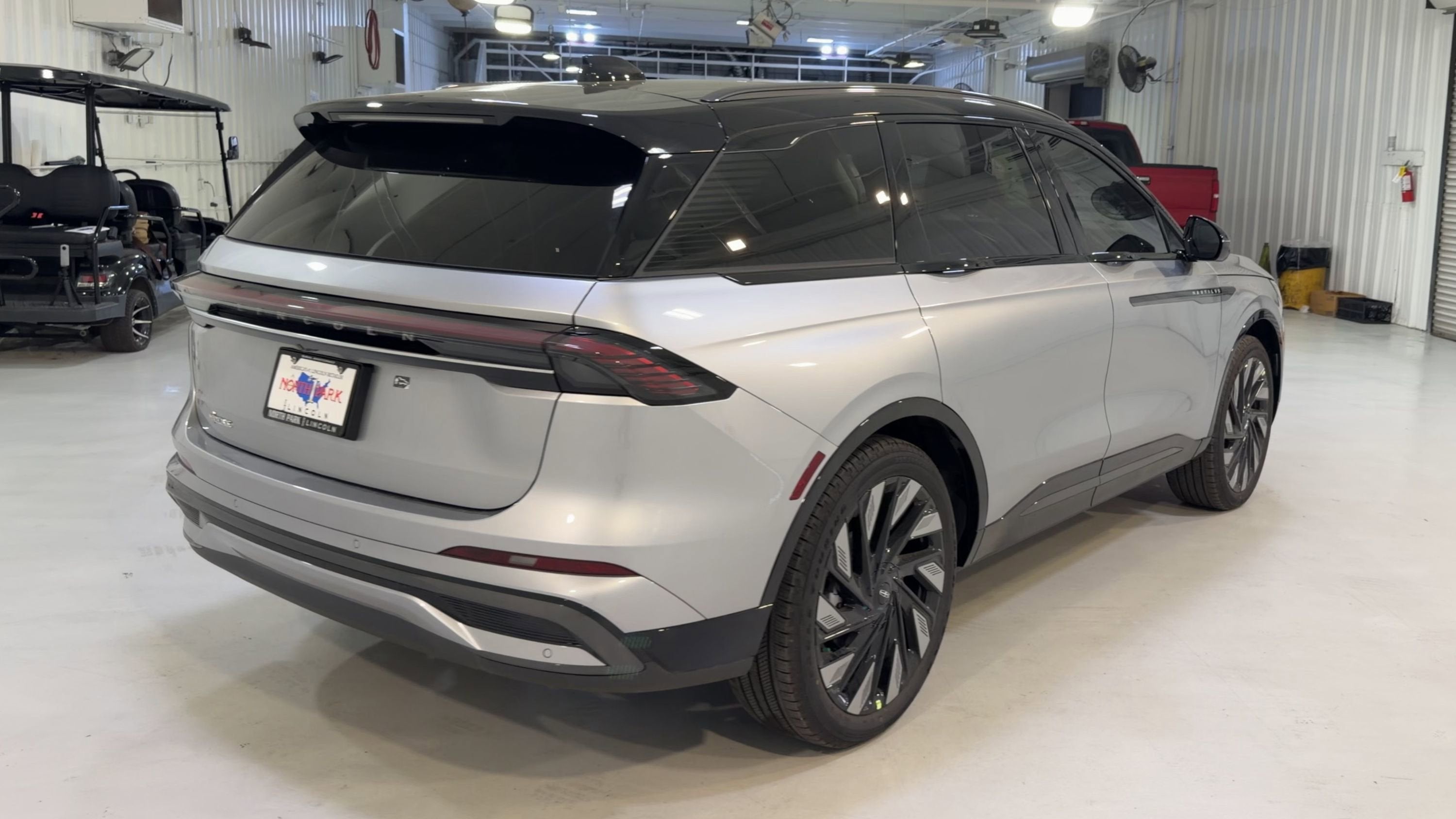 2026 Lincoln Nautilus Reserve Hybrid