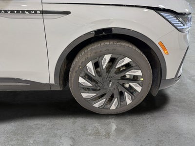 2026 Lincoln Nautilus Reserve Hybrid