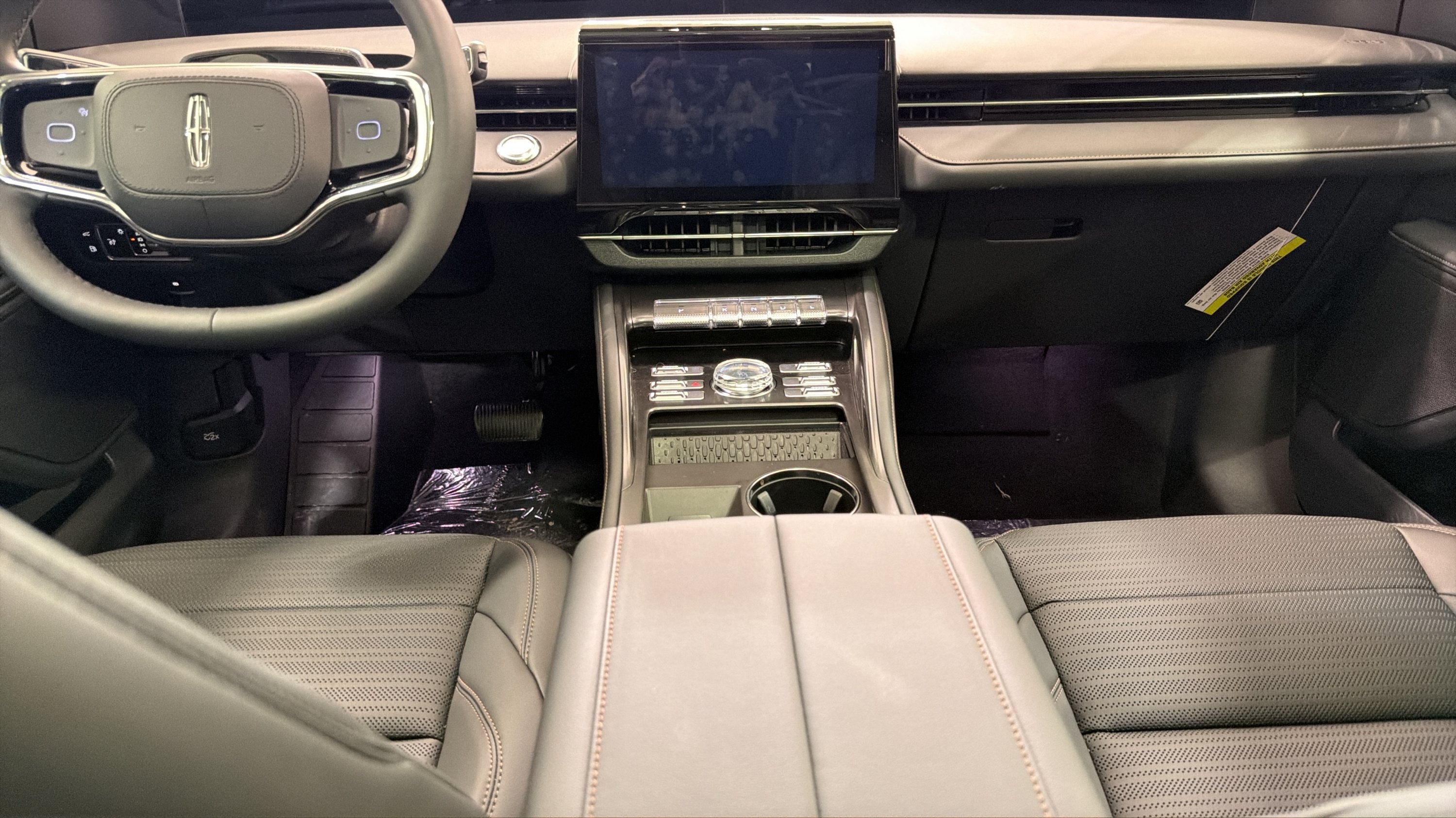 2026 Lincoln Nautilus Reserve Hybrid