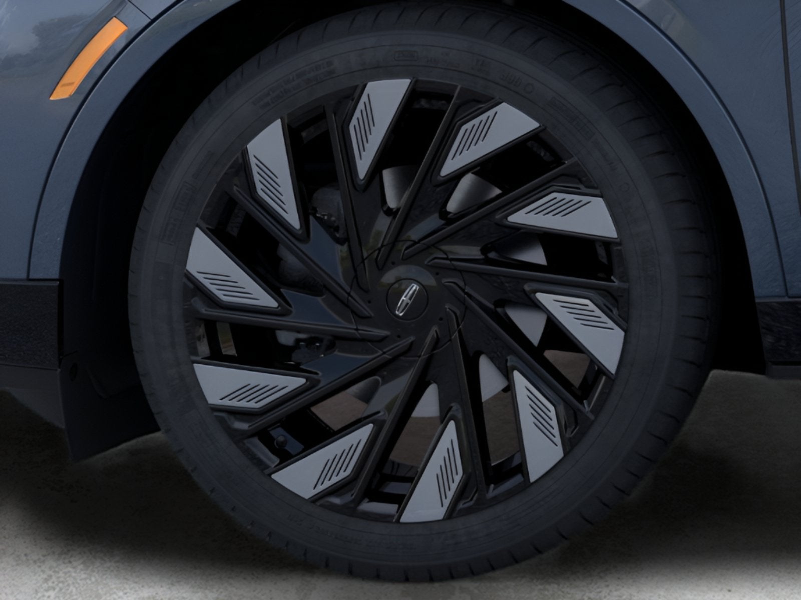 2026 Lincoln Nautilus Reserve Hybrid