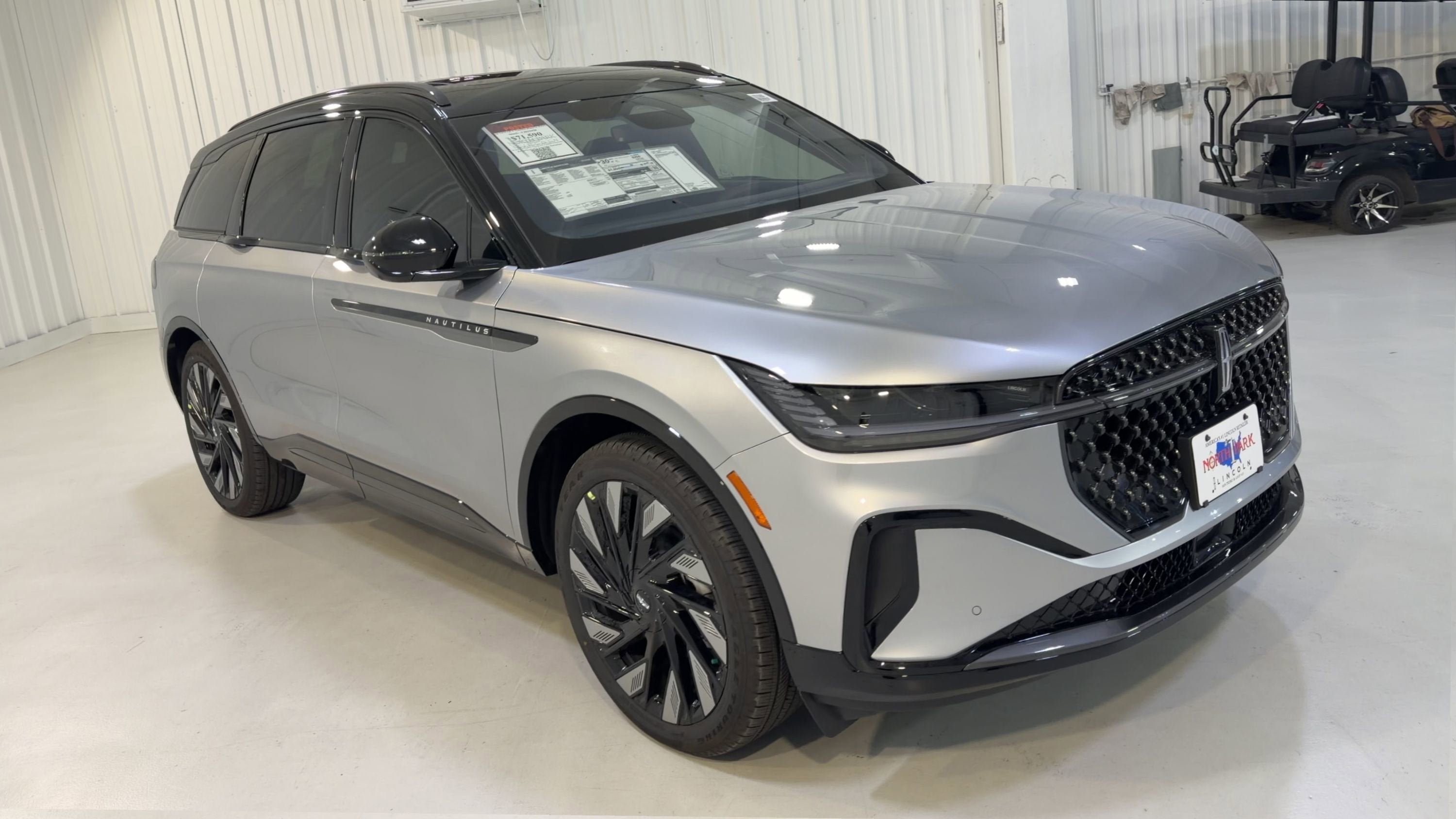 2026 Lincoln Nautilus Reserve Hybrid