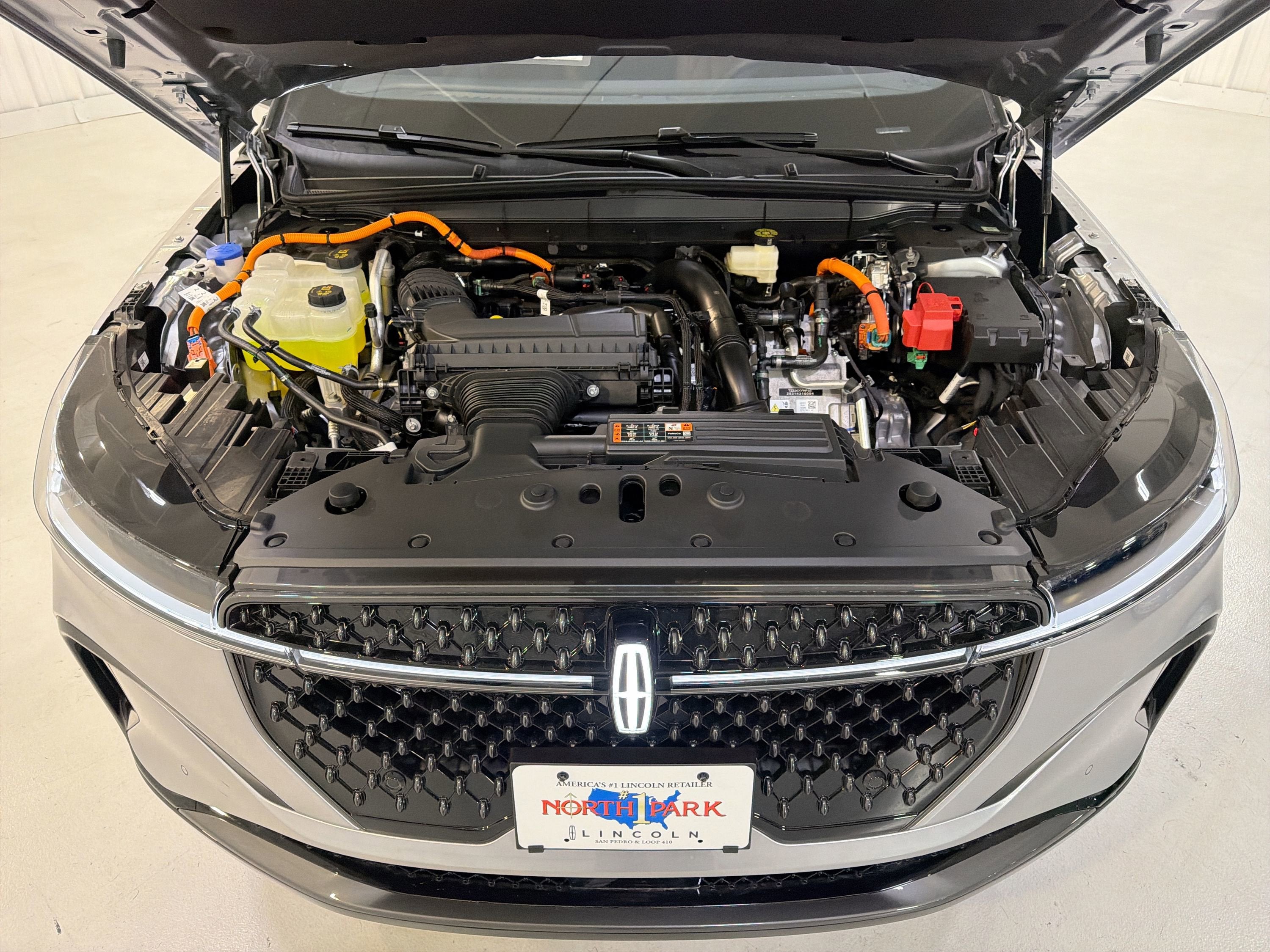 2026 Lincoln Nautilus Reserve Hybrid