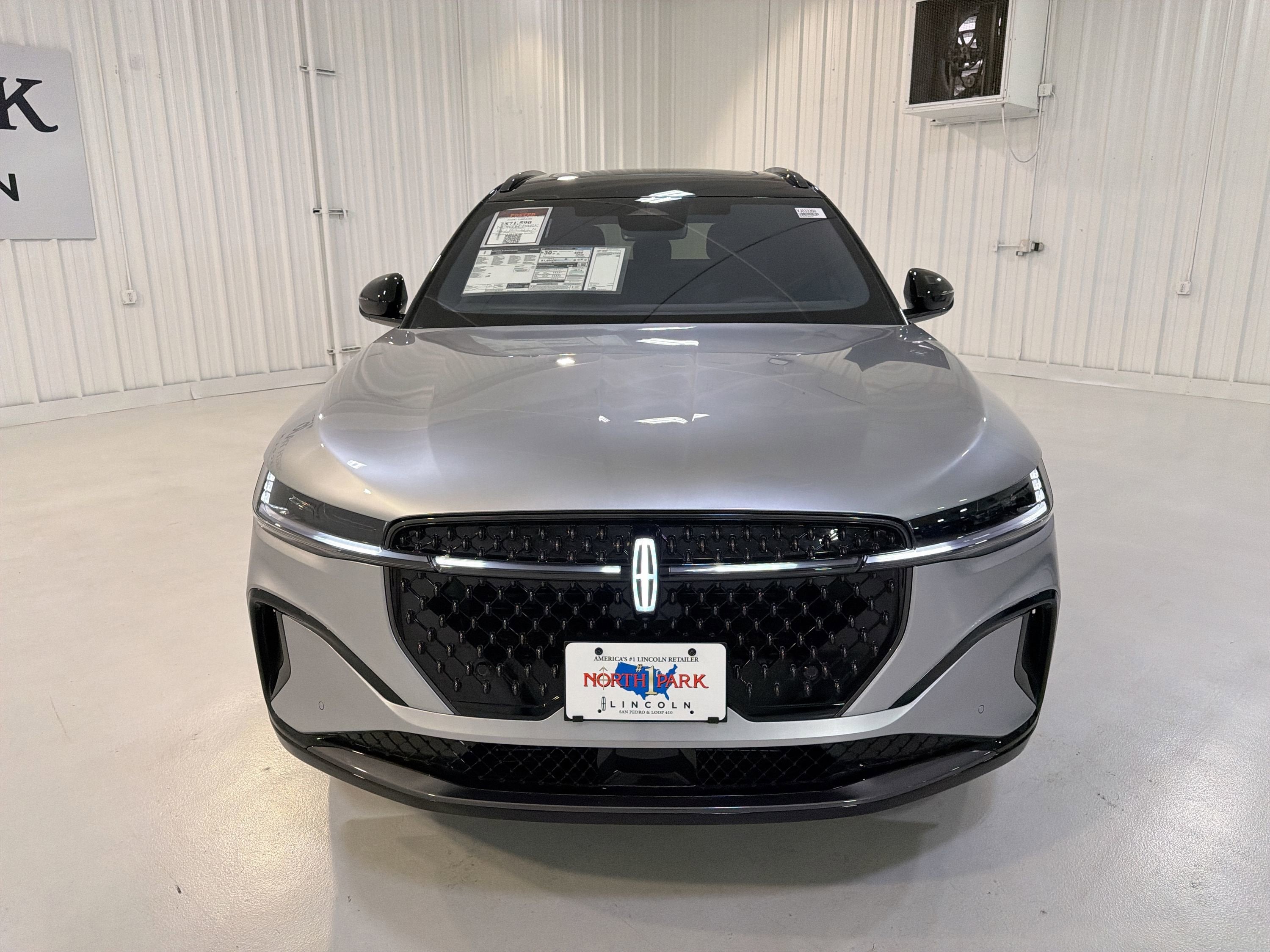 2026 Lincoln Nautilus Reserve Hybrid