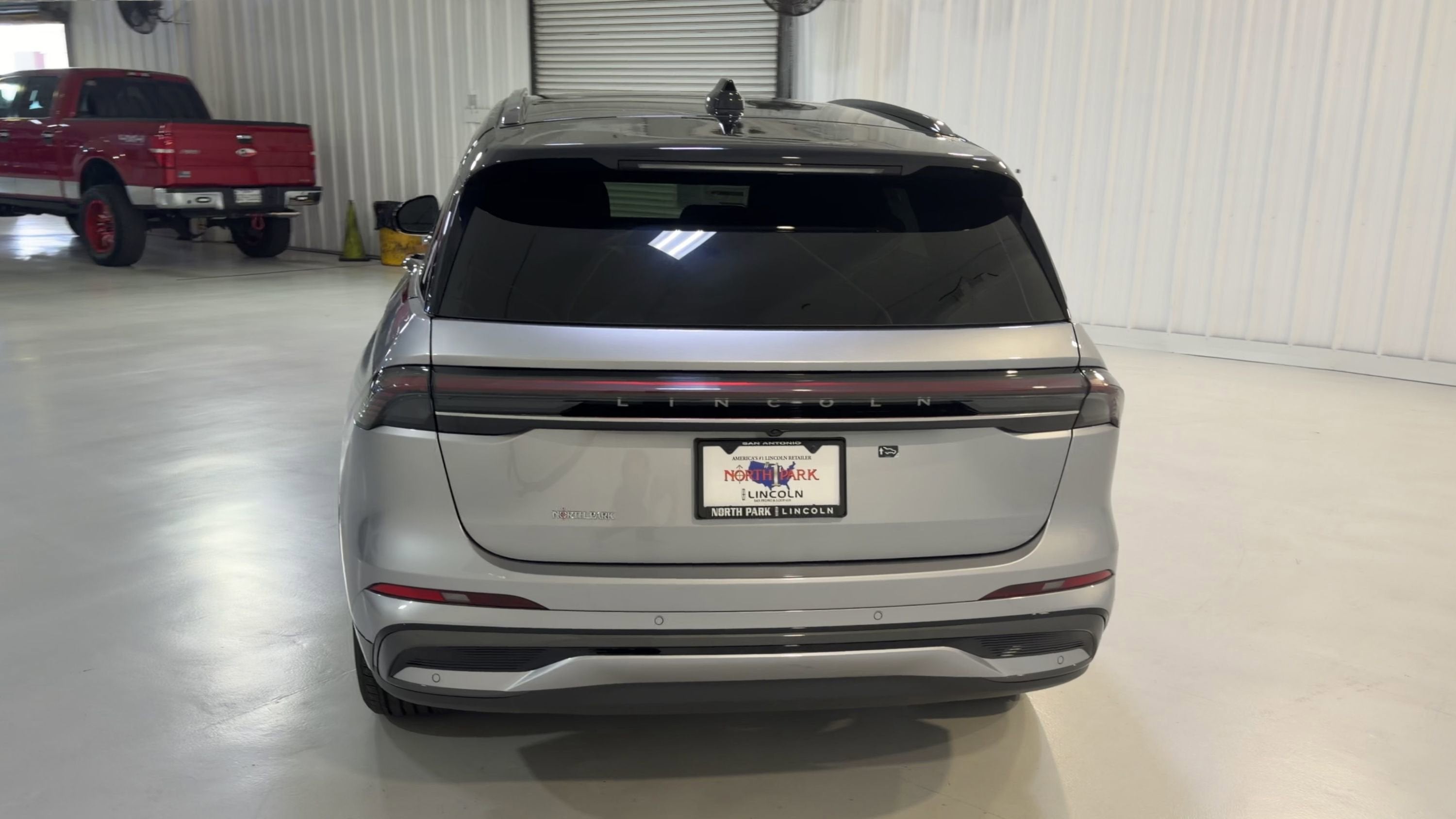 2026 Lincoln Nautilus Reserve Hybrid